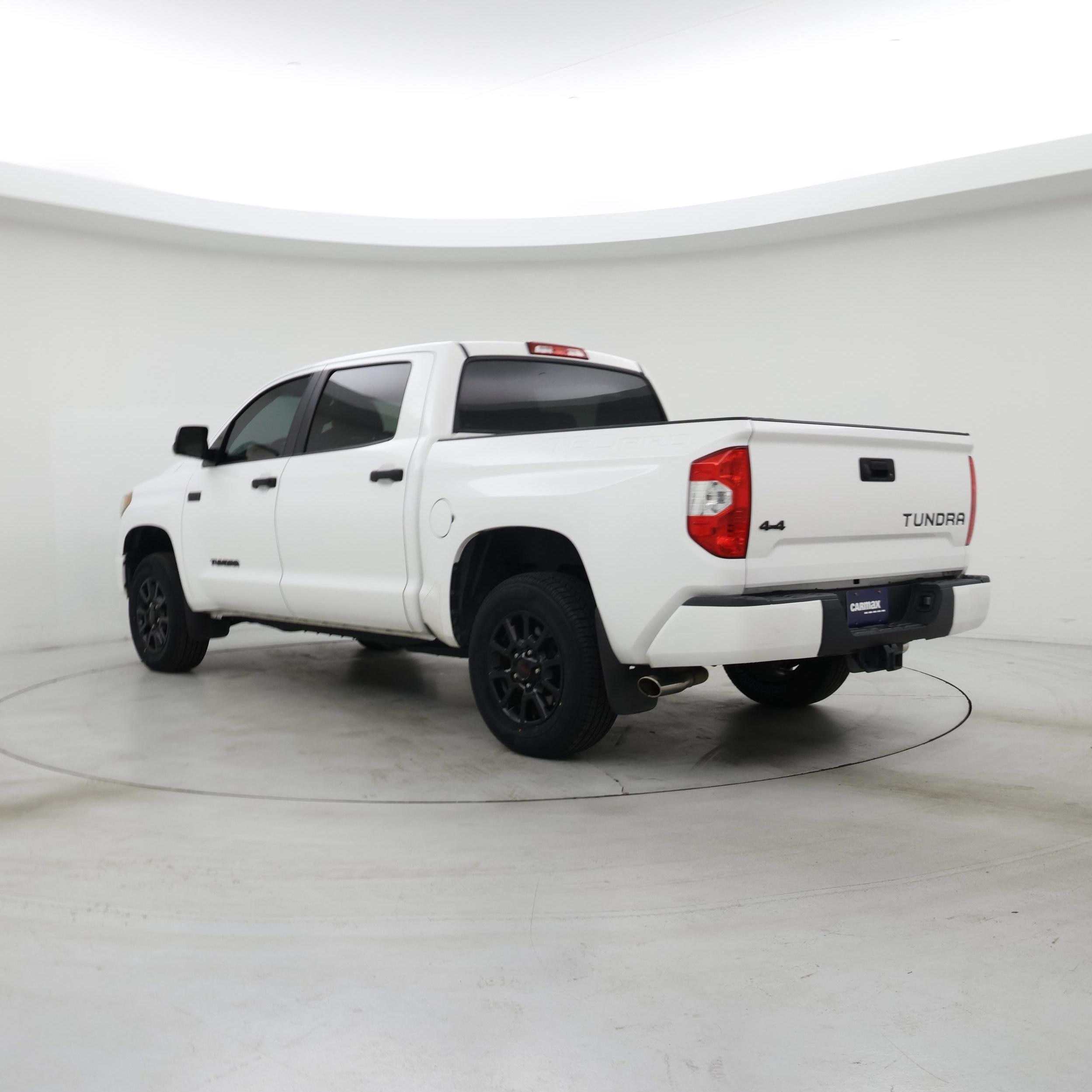Thumbnail: 2016 Toyota Tundra - 2
