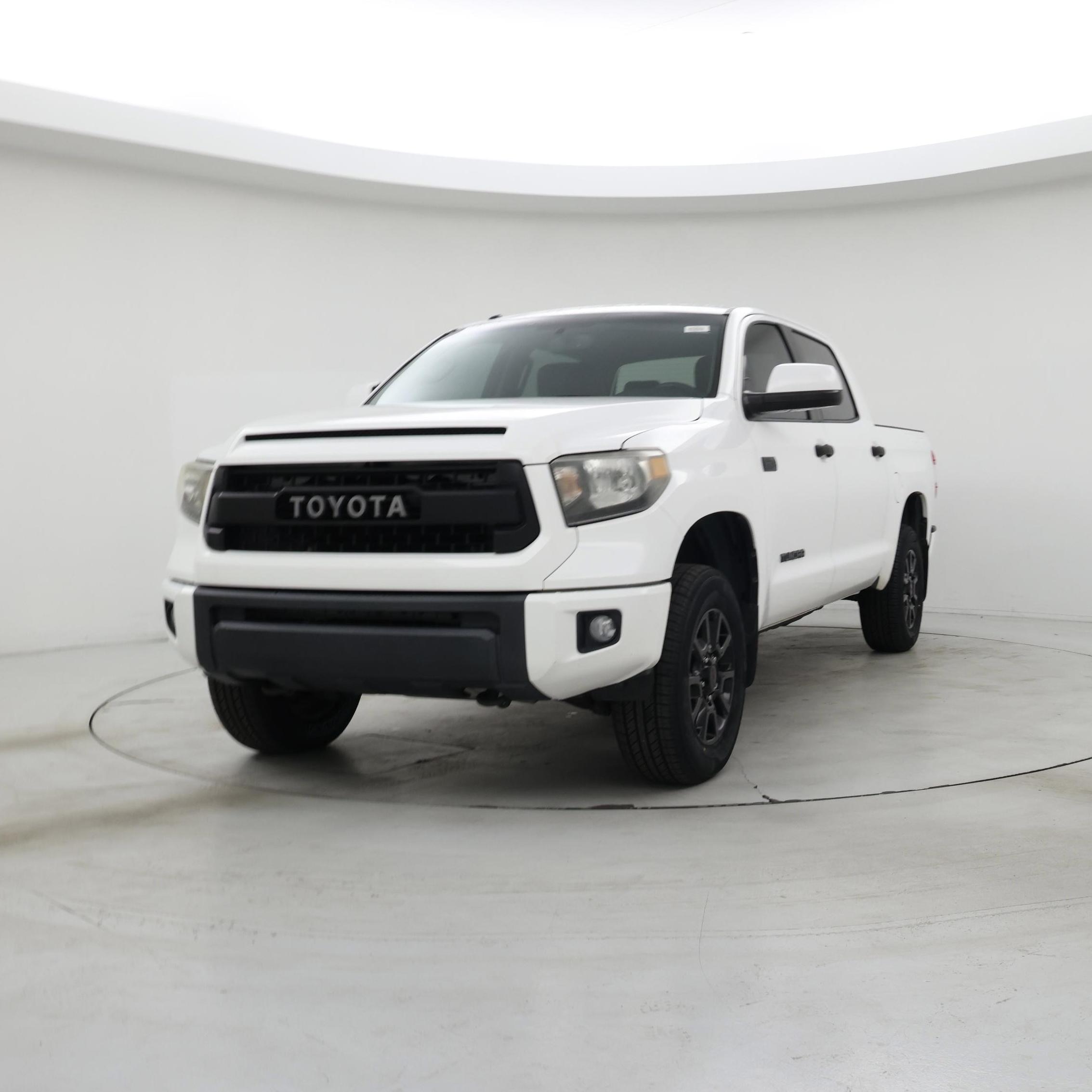 Thumbnail: 2016 Toyota Tundra - 4