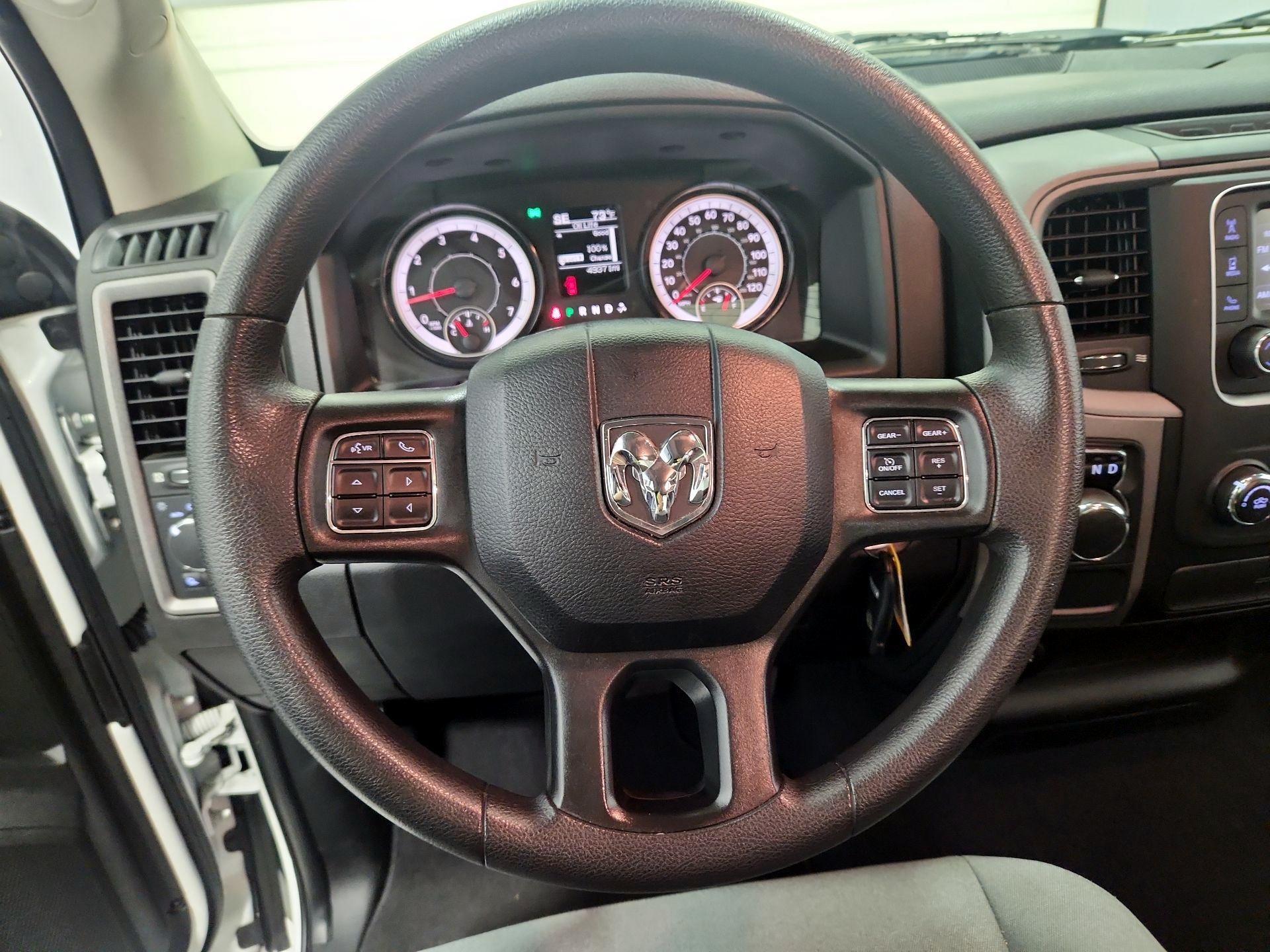Thumbnail: 2021 RAM 1500 Classic - 10