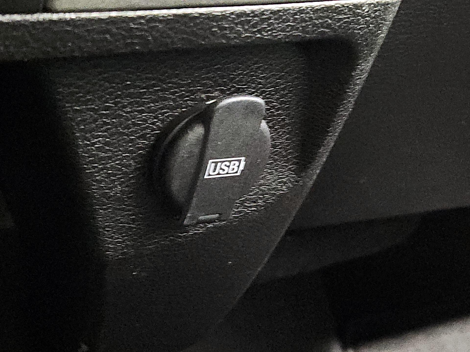 Thumbnail: 2021 RAM 1500 Classic - 18