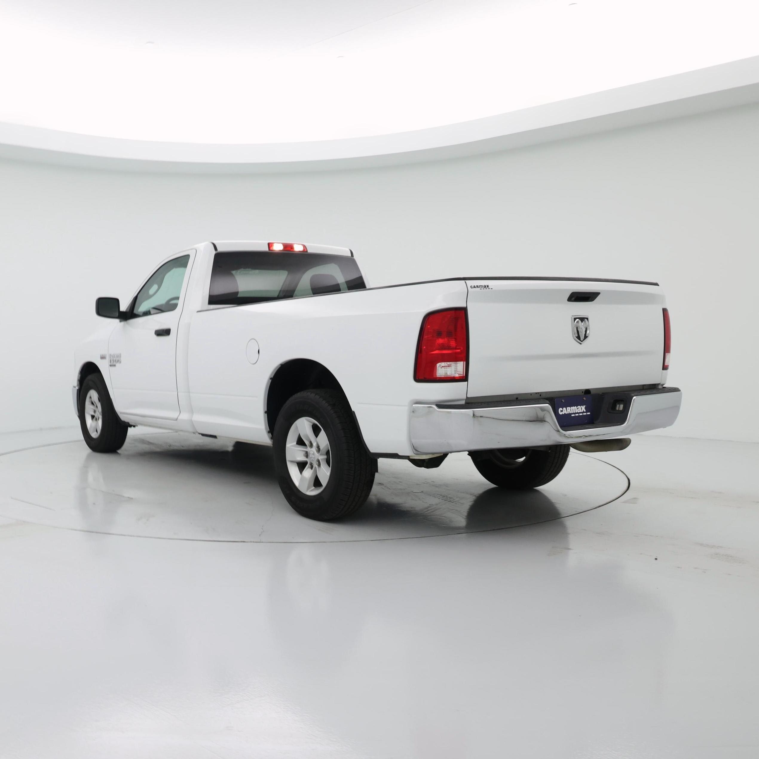 Thumbnail: 2021 RAM 1500 Classic - 2