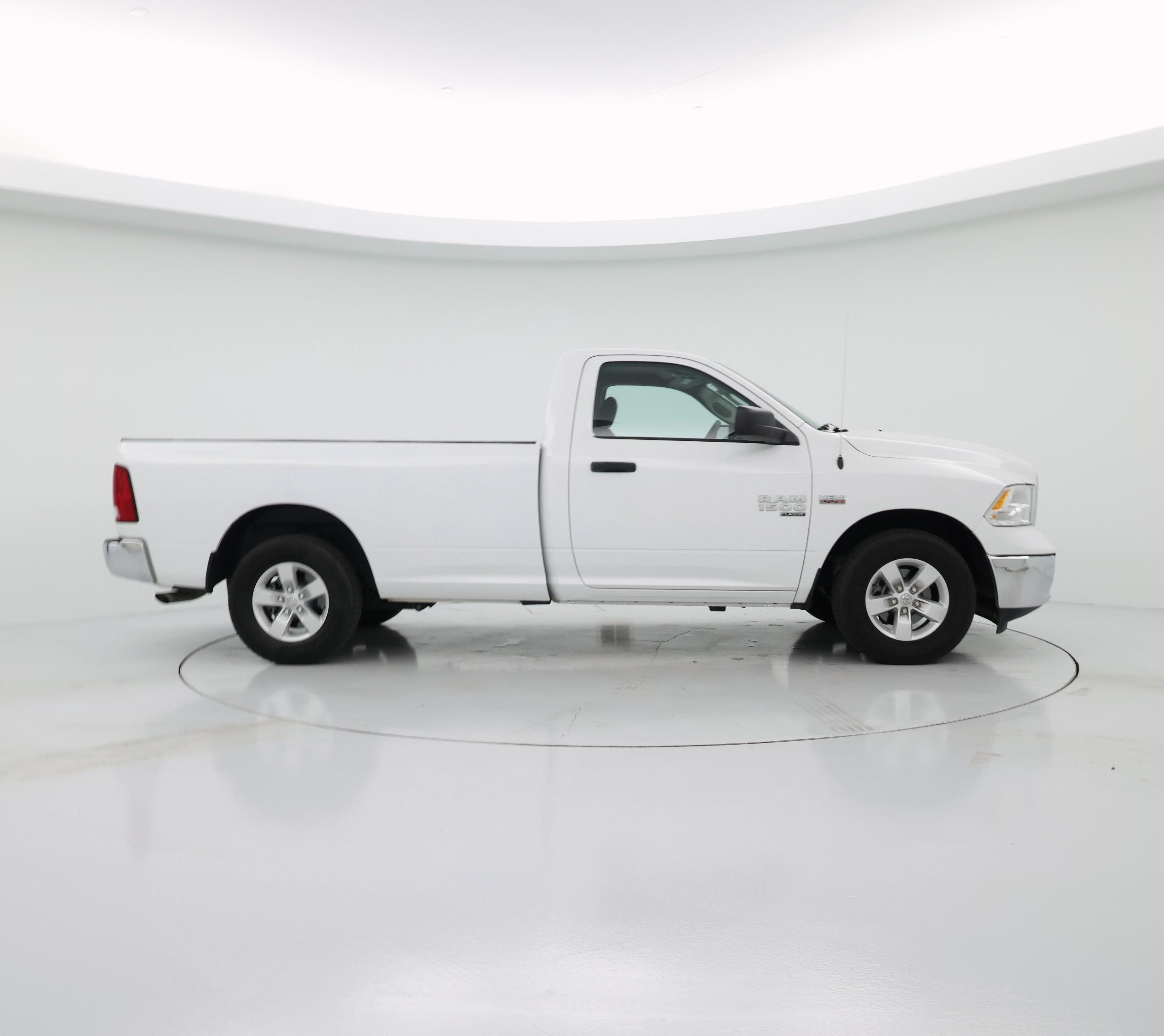 Thumbnail: 2021 RAM 1500 Classic - 7