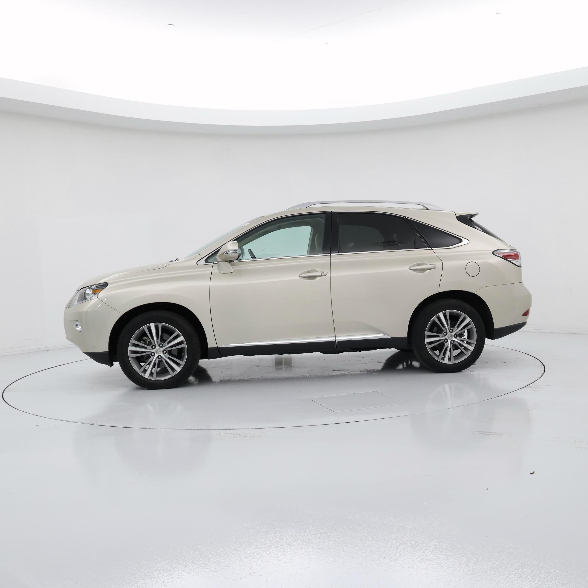 Thumbnail: 2015 Lexus RX - 3