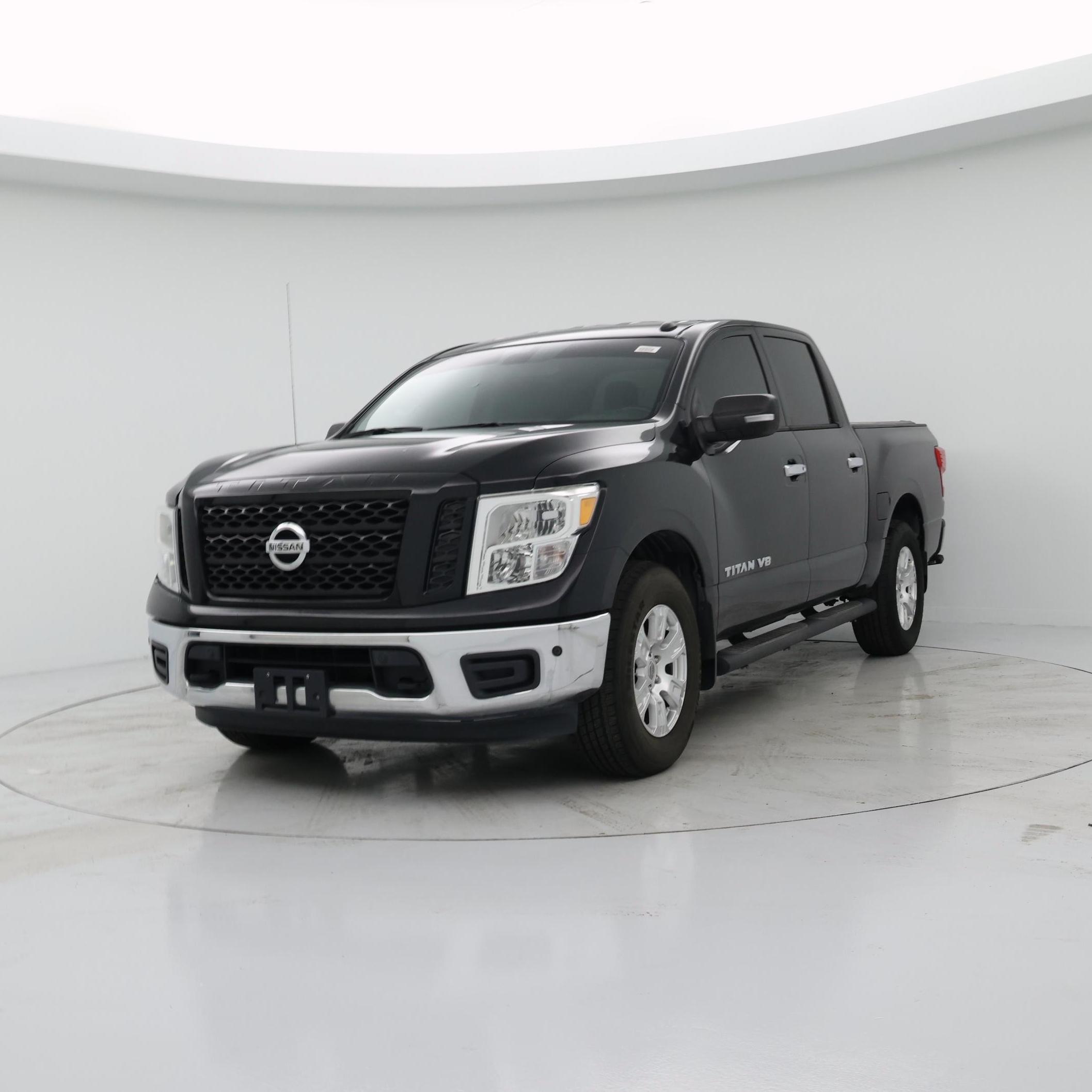 Thumbnail: 2019 Nissan Titan - 4