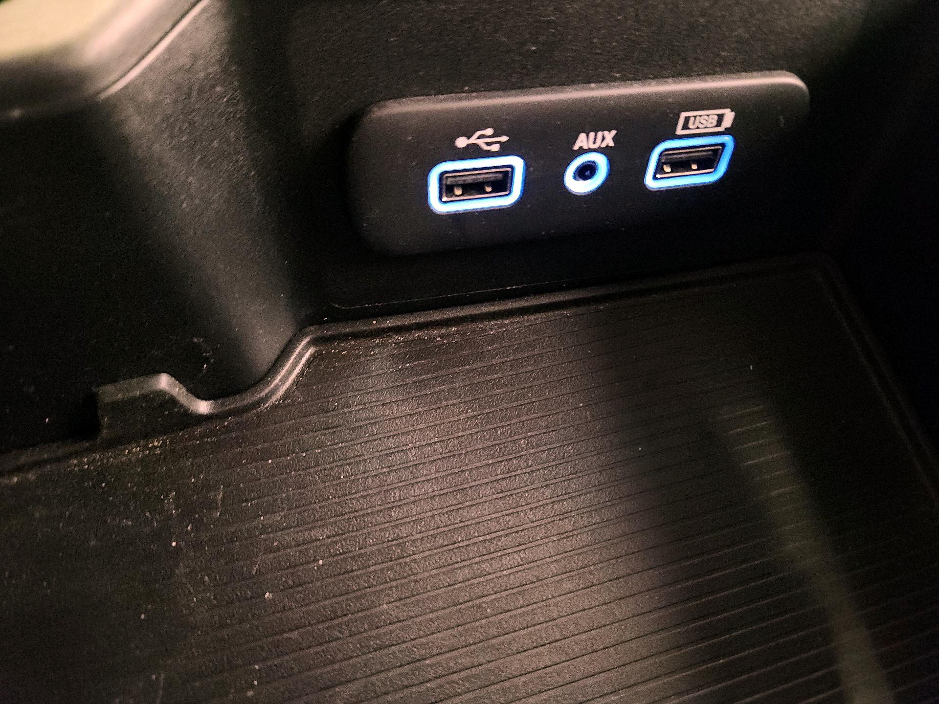 Thumbnail: 2019 RAM 1500 Classic - 18