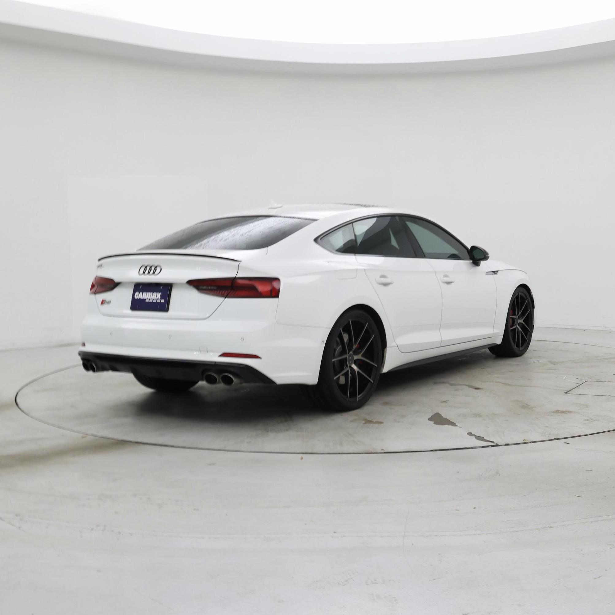 Thumbnail: 2019 Audi S5 - 8