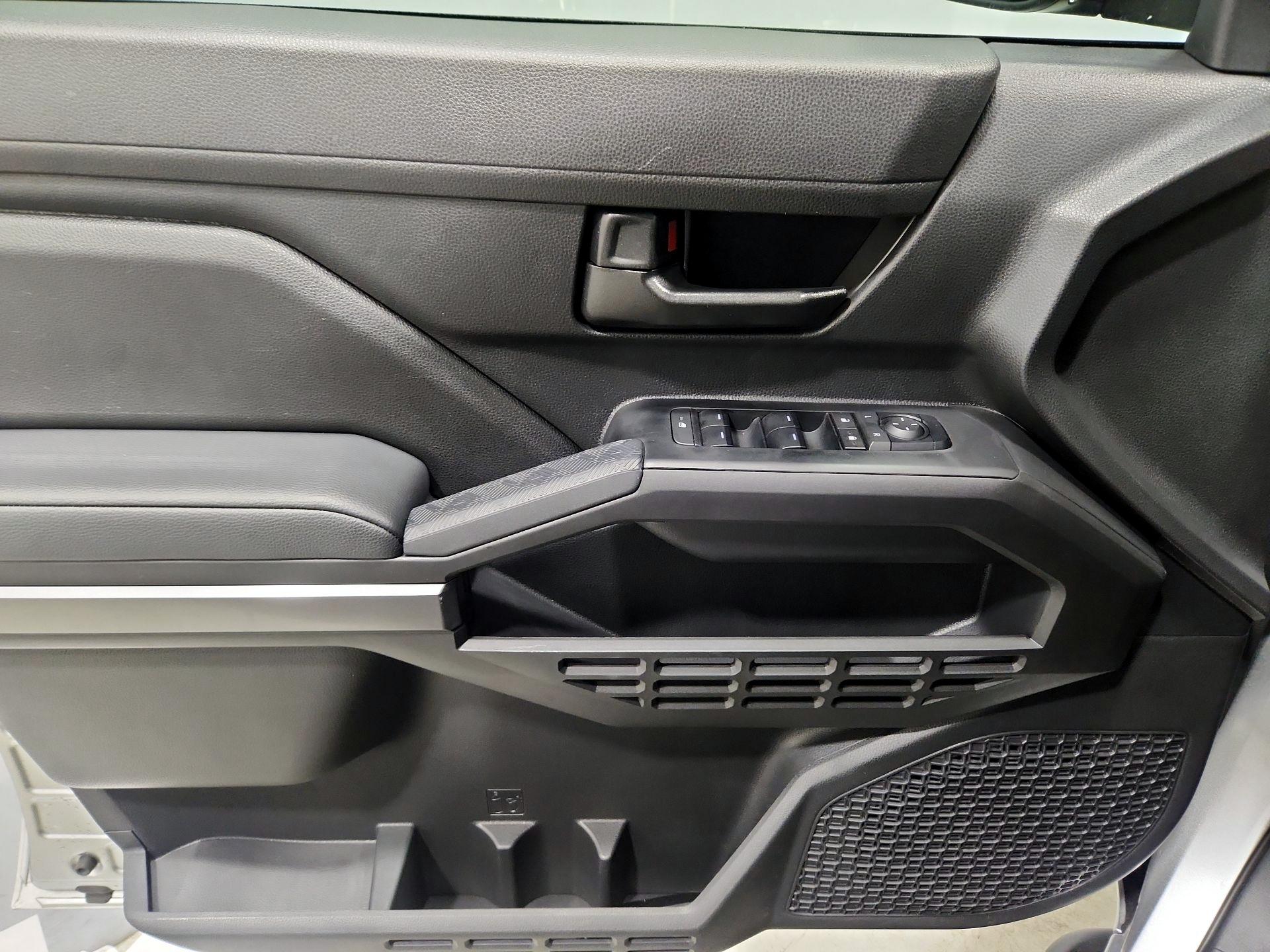 Thumbnail: 2025 Toyota Tacoma - 12