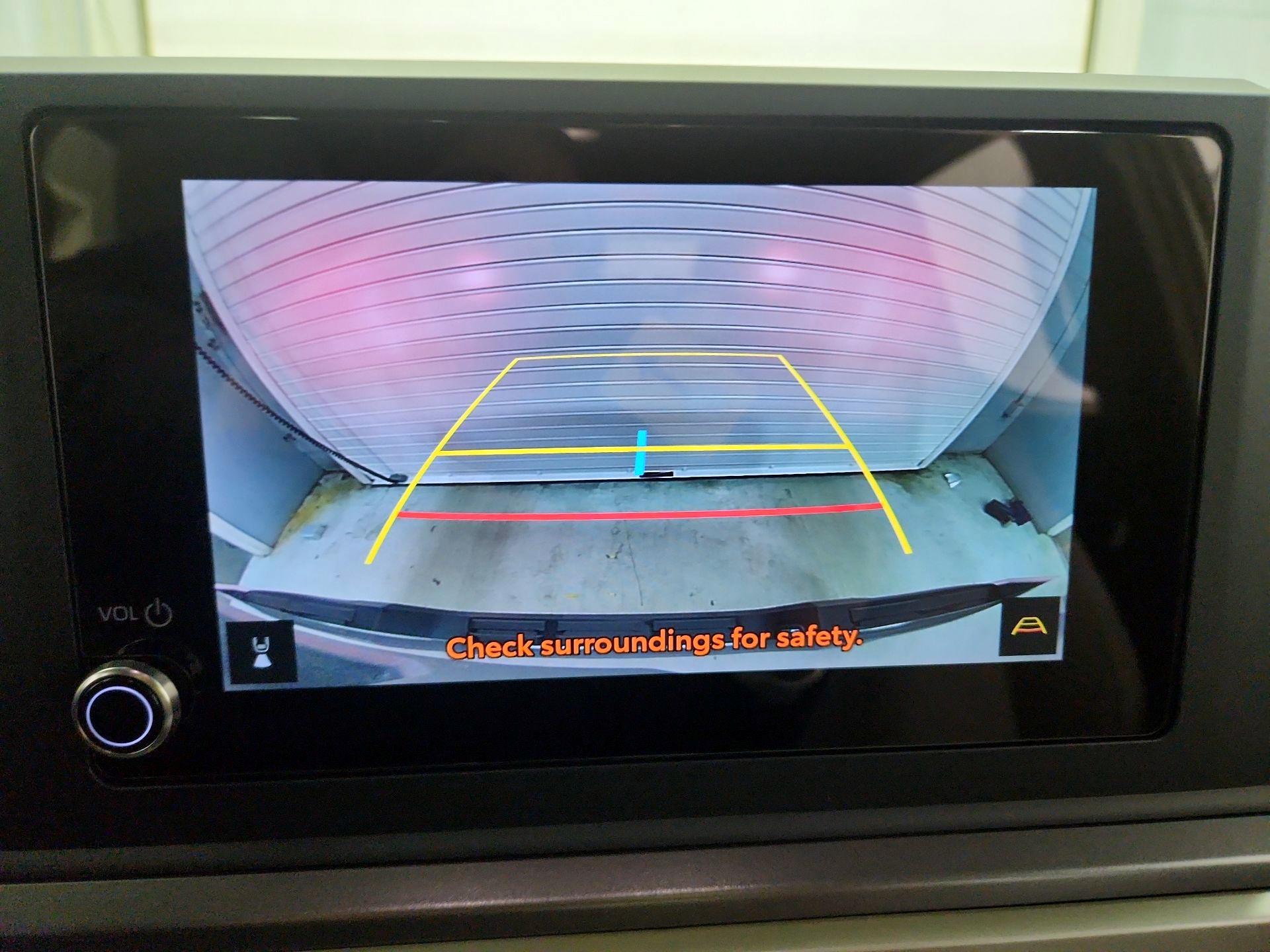 Thumbnail: 2025 Toyota Tacoma - 15