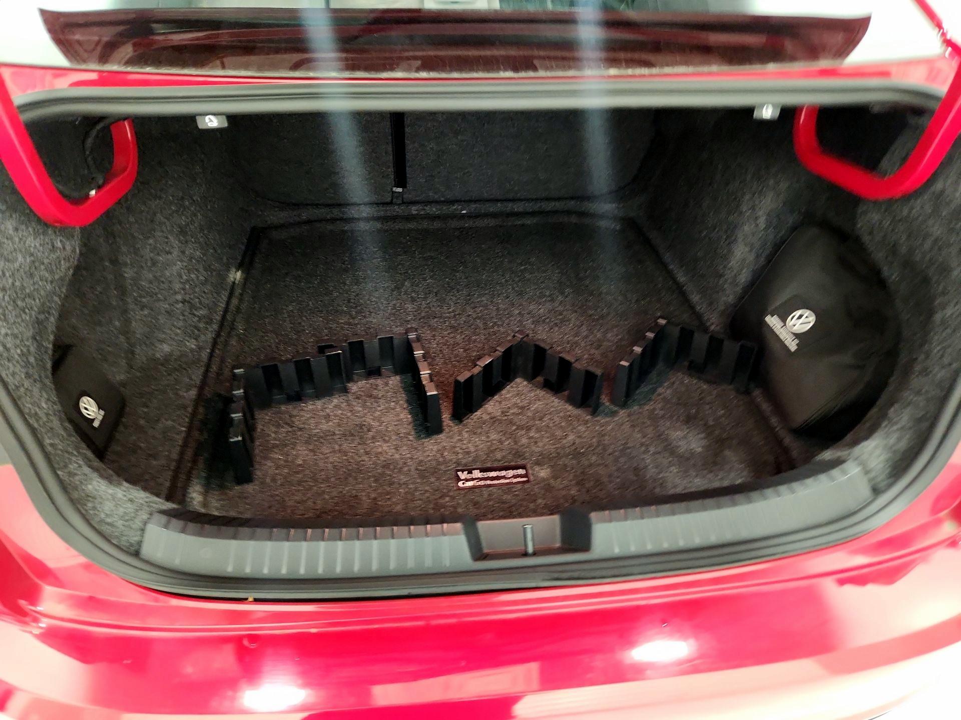 Thumbnail: 2021 Volkswagen Jetta - 20