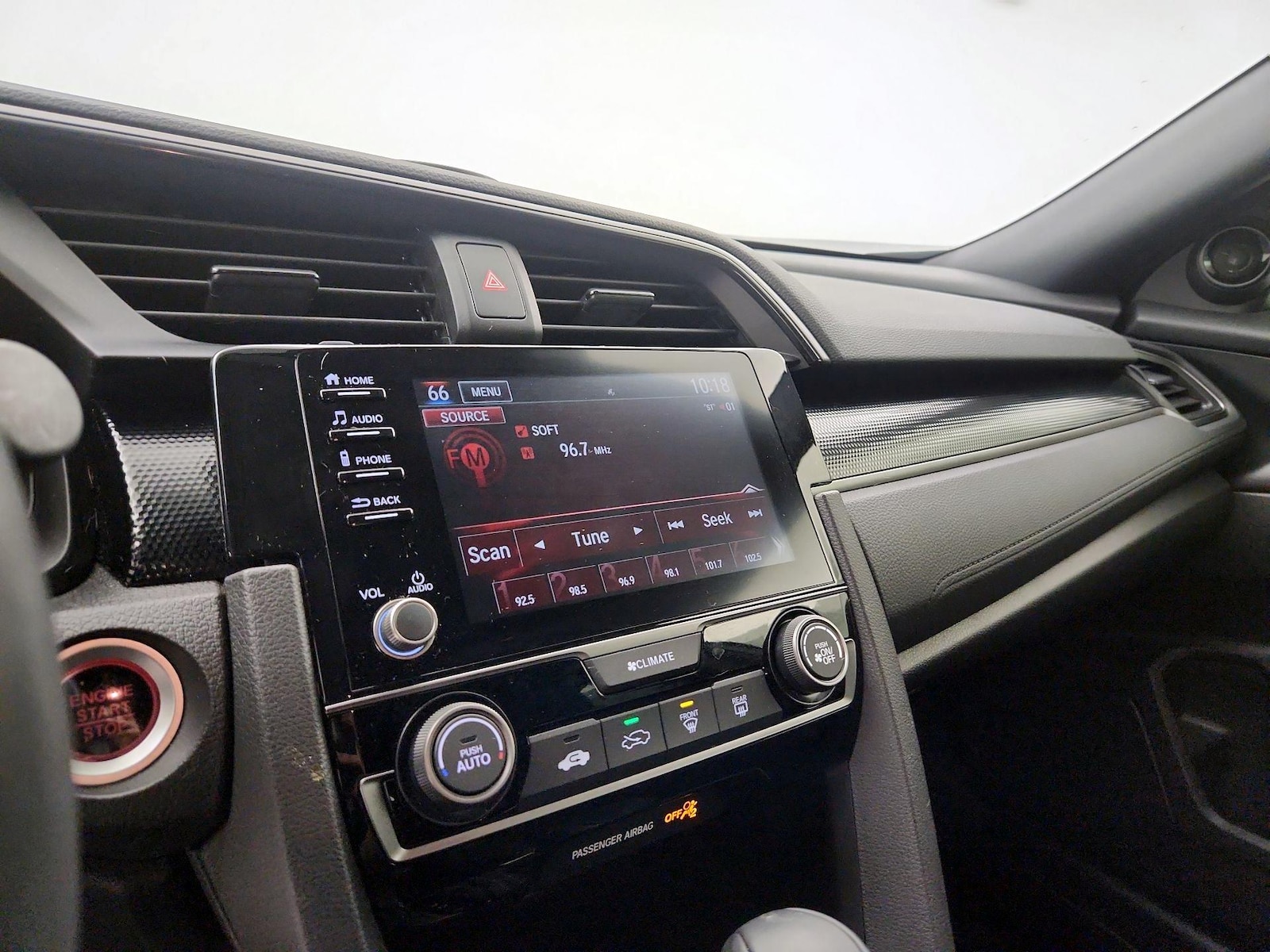 2021 Honda Civic Hatchback Sport - Photo 16