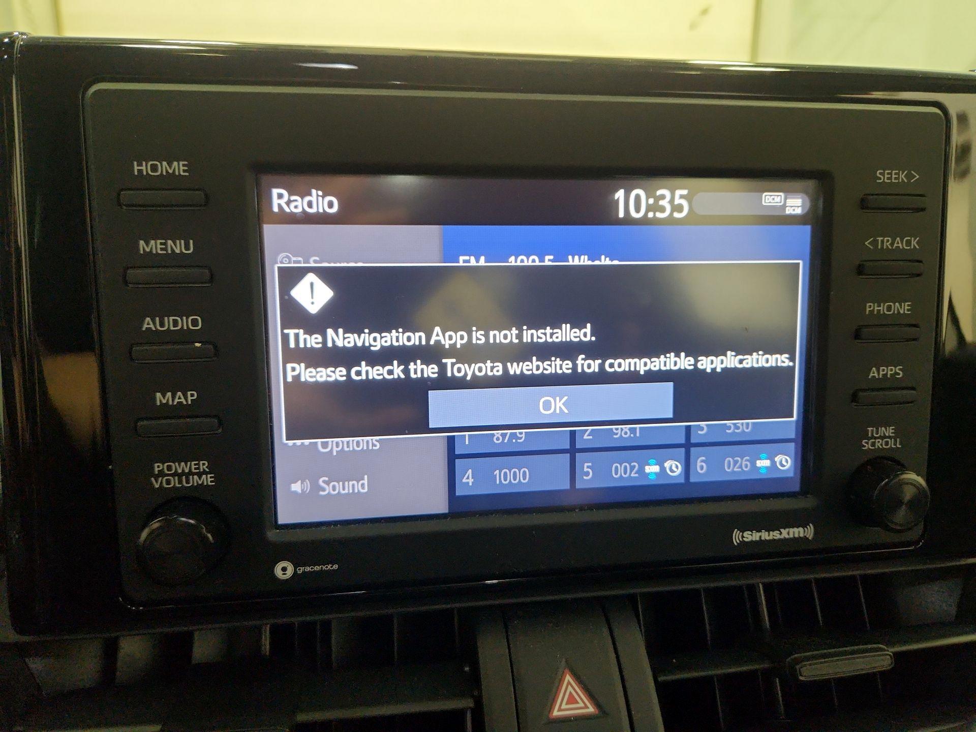 Thumbnail: 2021 Toyota RAV4 - 14