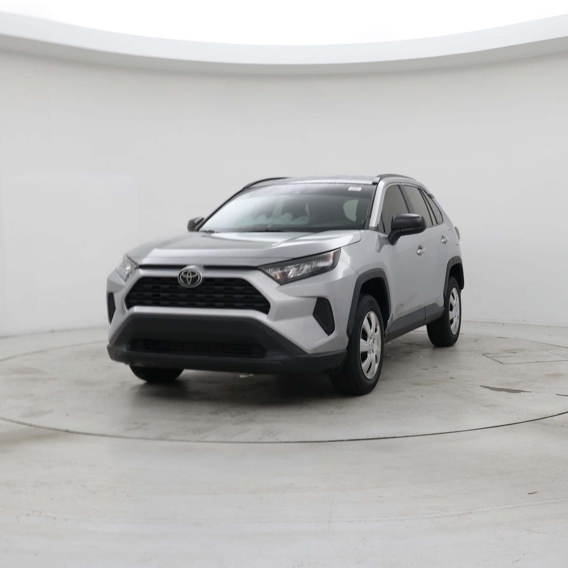 Thumbnail: 2021 Toyota RAV4 - 4