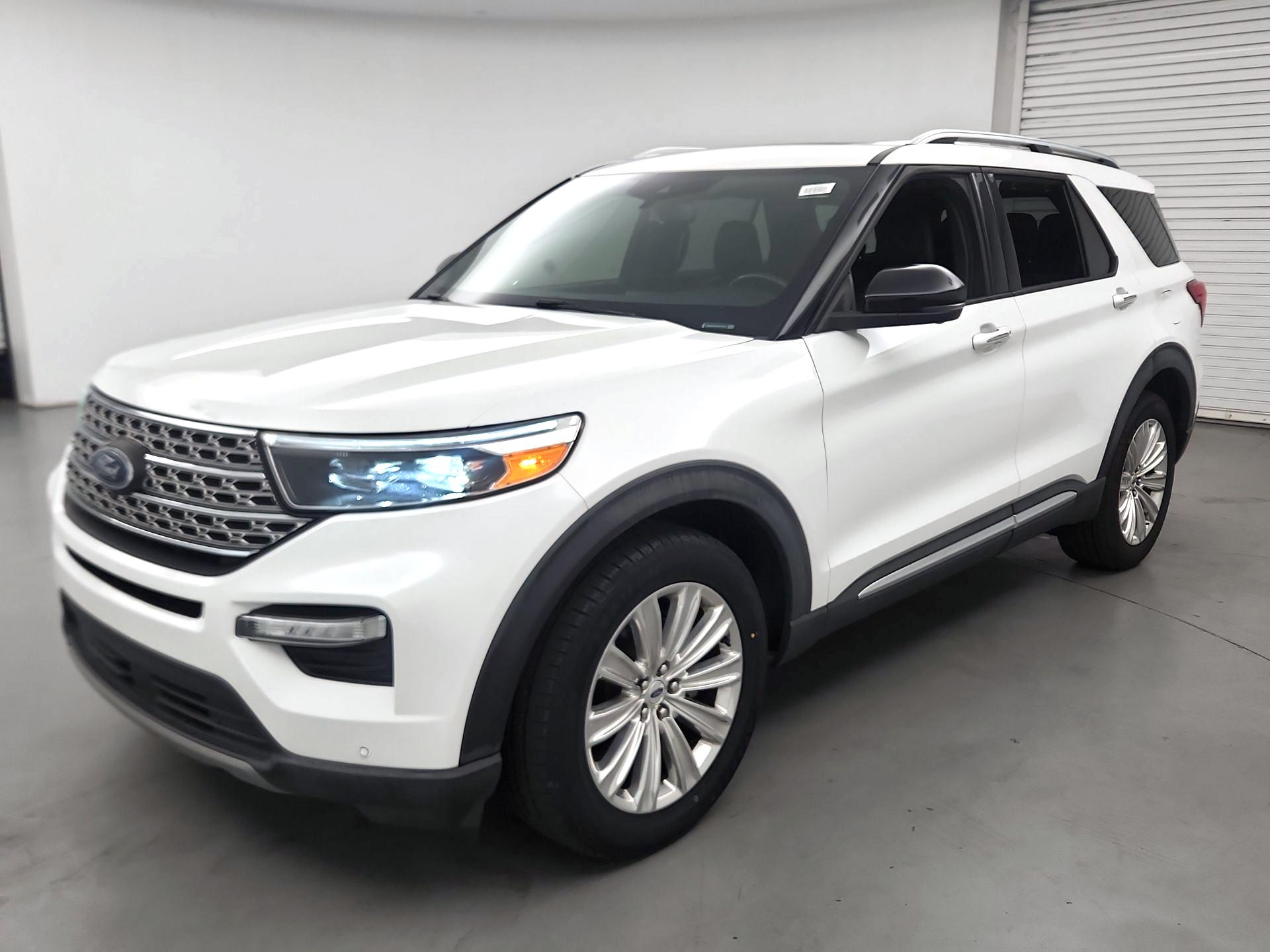 Thumbnail: 2020 Ford Explorer - 3