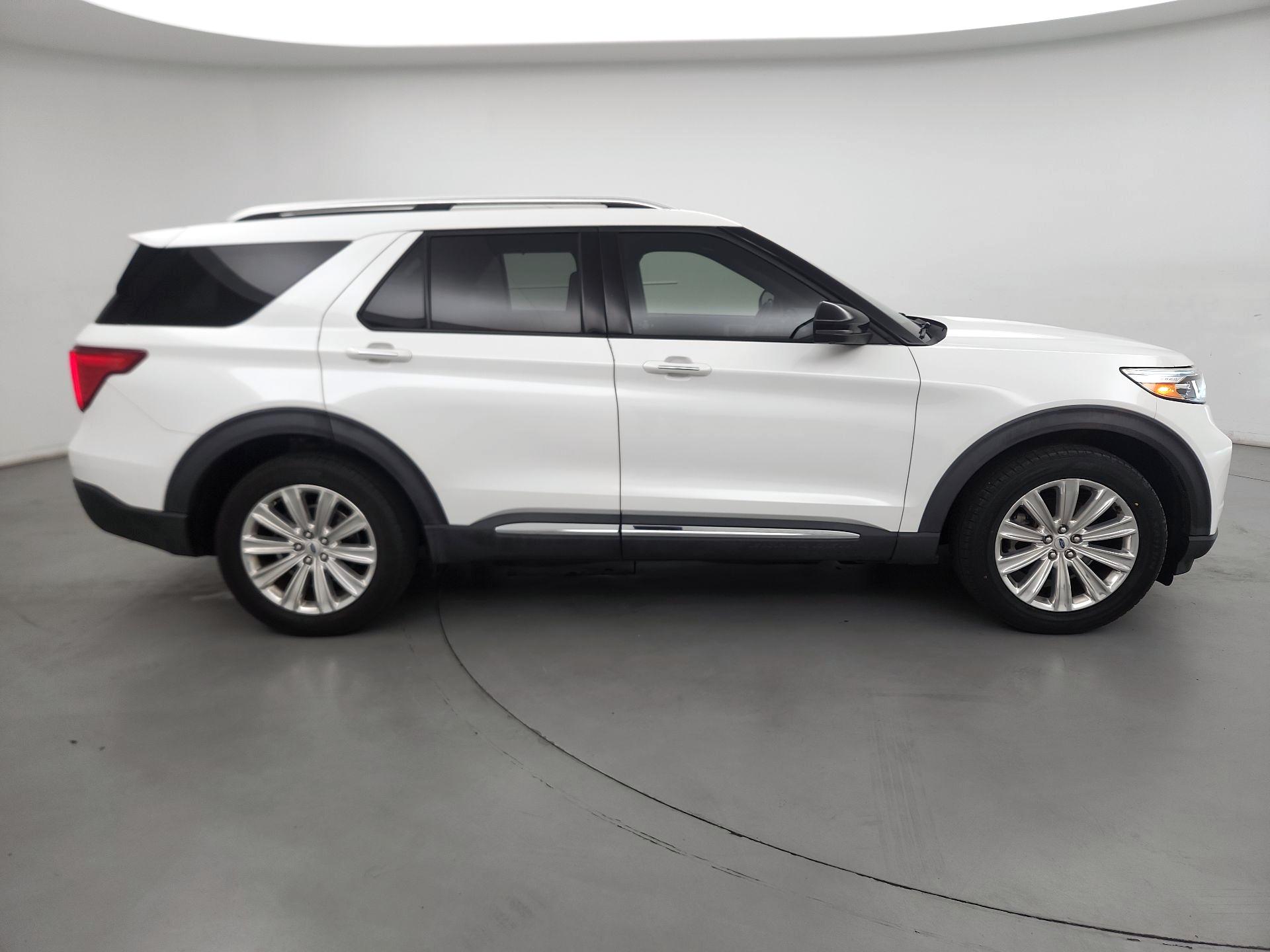 Thumbnail: 2020 Ford Explorer - 4