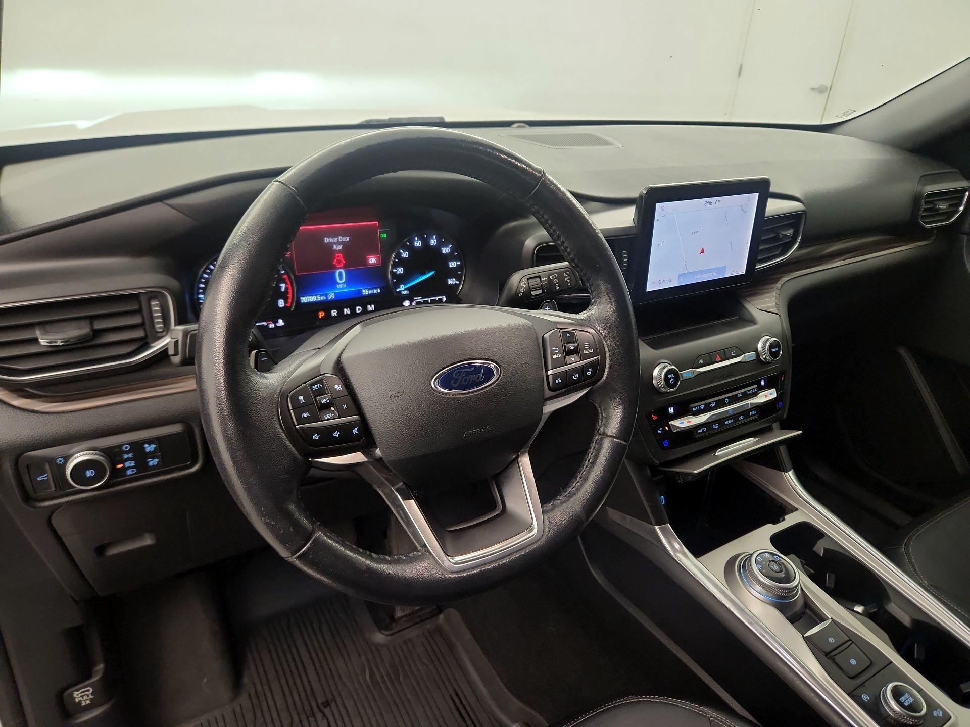 Thumbnail: 2020 Ford Explorer - 8