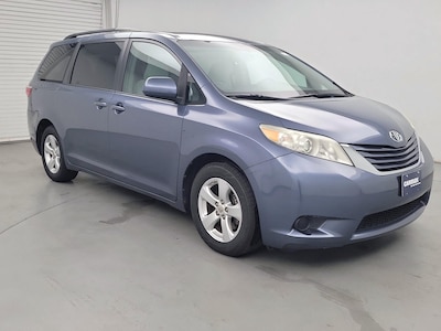 2016 Toyota Sienna LE