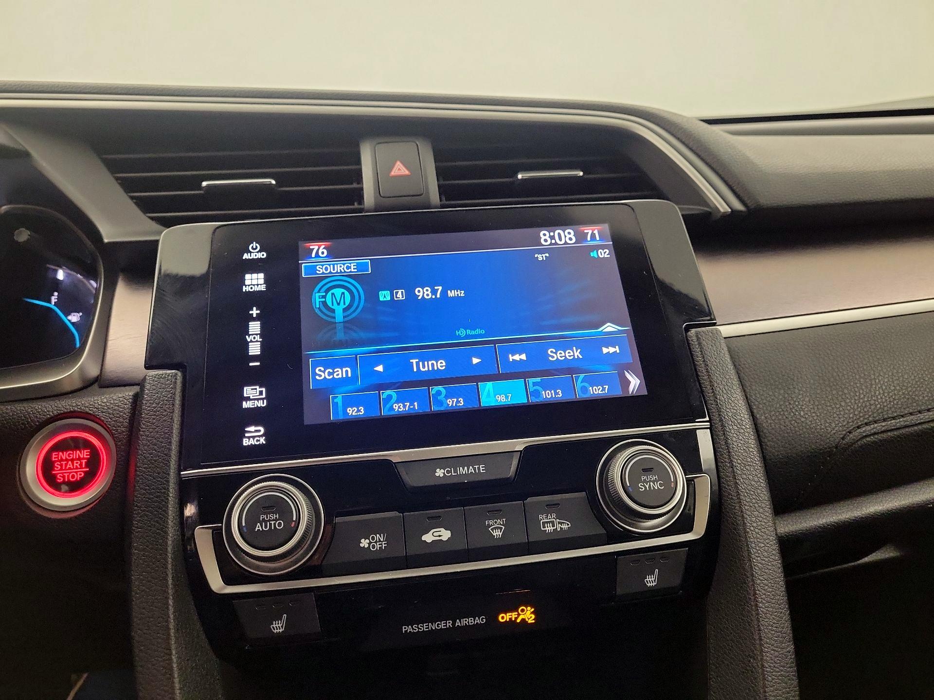 Thumbnail: 2016 Honda Civic - 12