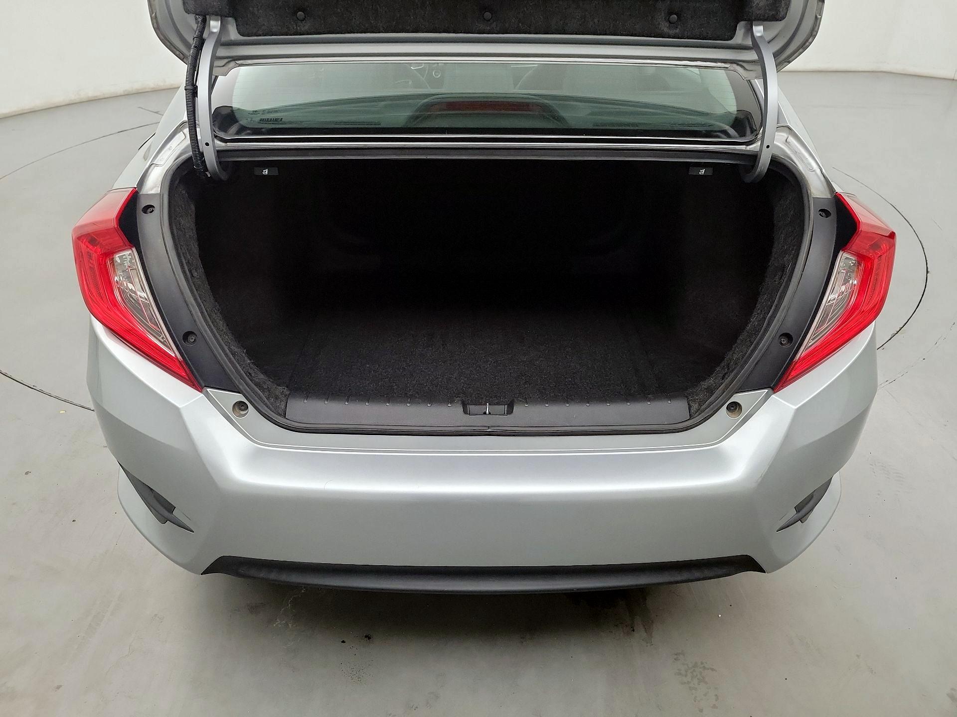 Thumbnail: 2016 Honda Civic - 18