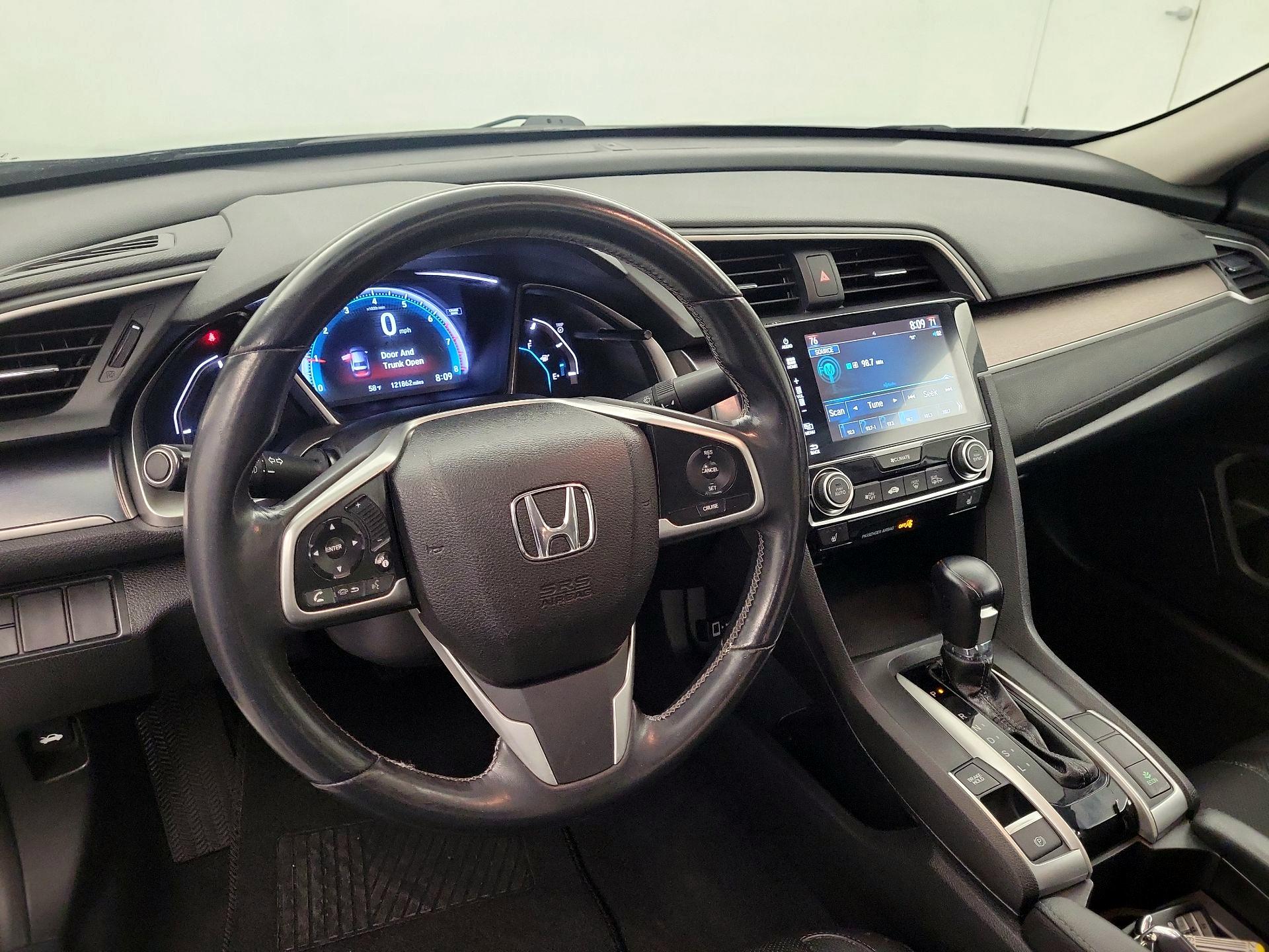 Thumbnail: 2016 Honda Civic - 8