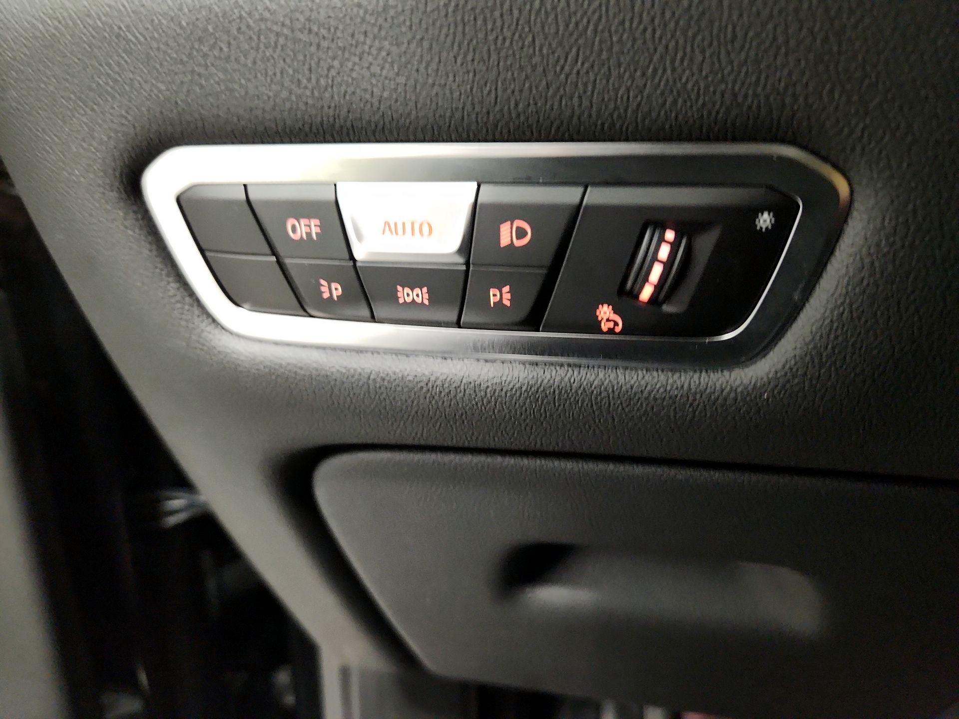 Thumbnail: 2022 BMW X5 - 13