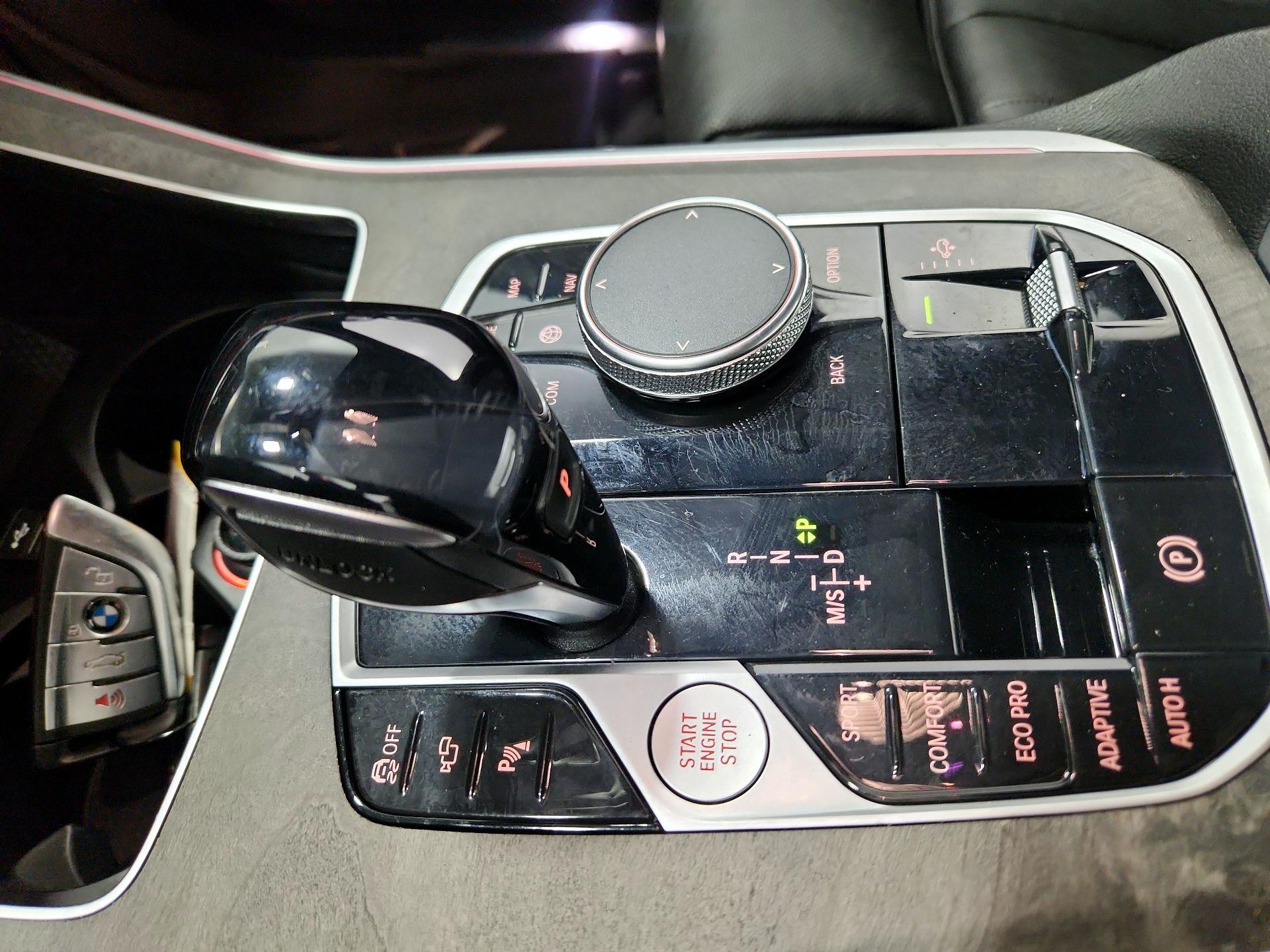 Thumbnail: 2022 BMW X5 - 17