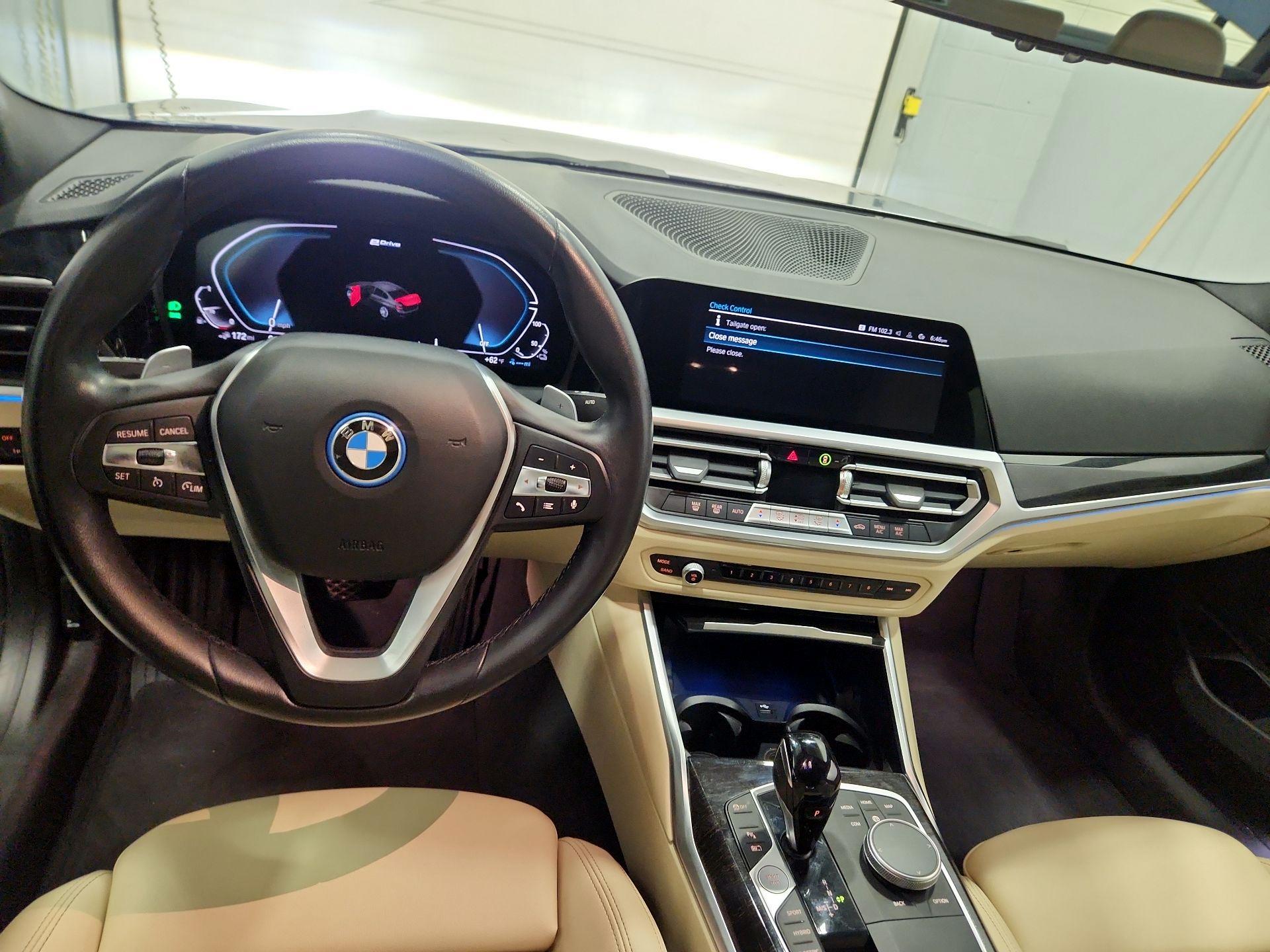 Thumbnail: 2022 BMW 3 Series - 9