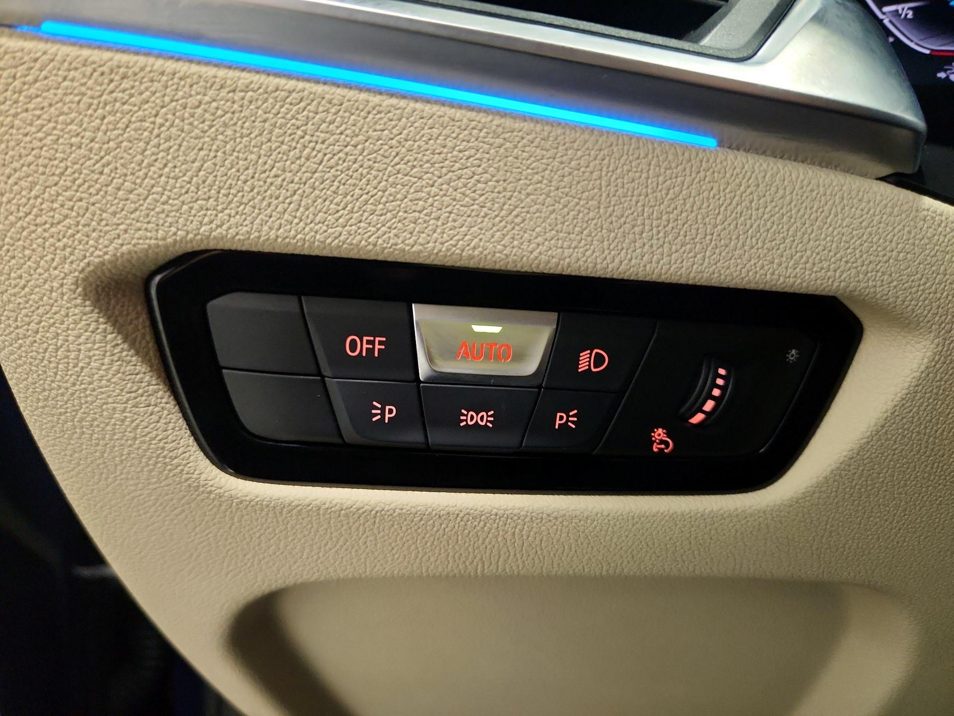 Thumbnail: 2022 BMW 3 Series - 13