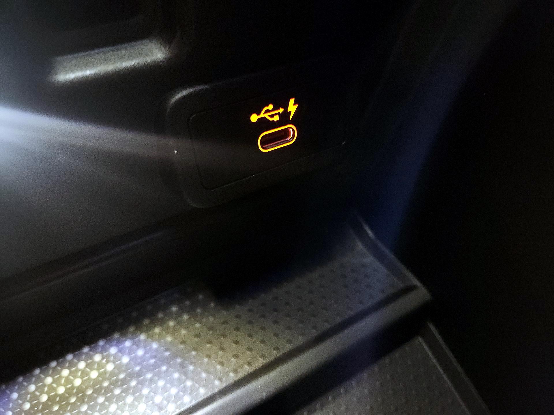 Thumbnail: 2022 BMW 3 Series - 19