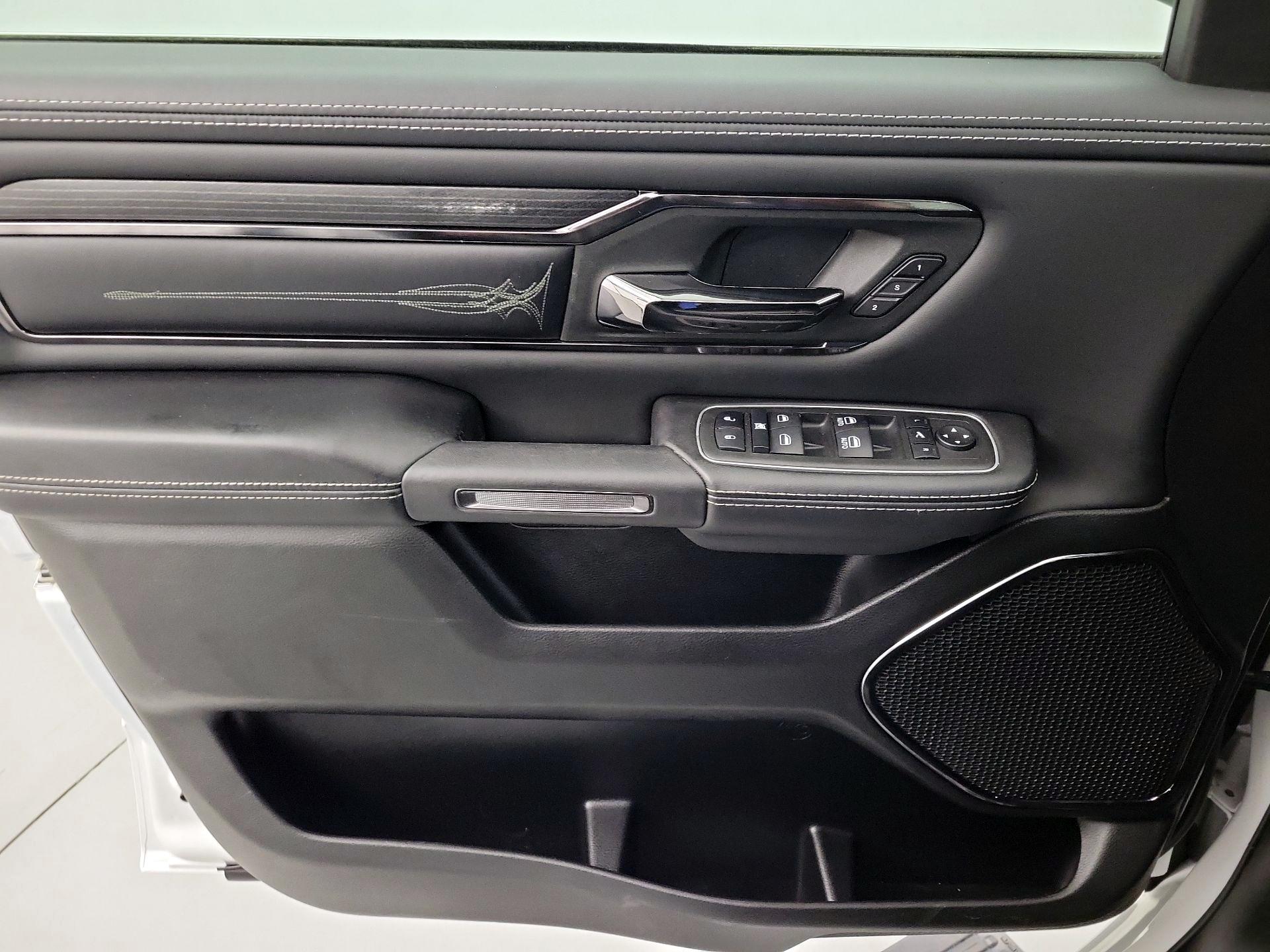 Thumbnail: 2022 RAM 1500 - 10