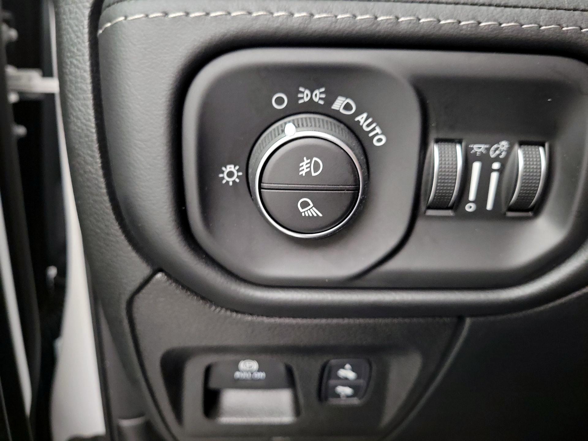 Thumbnail: 2022 RAM 1500 - 11