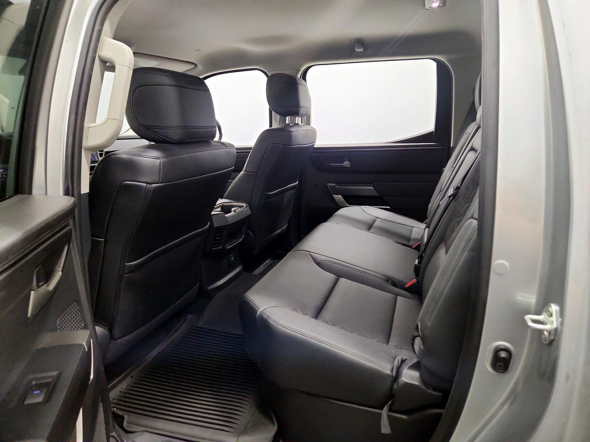 Thumbnail: 2022 Toyota Tundra - 20