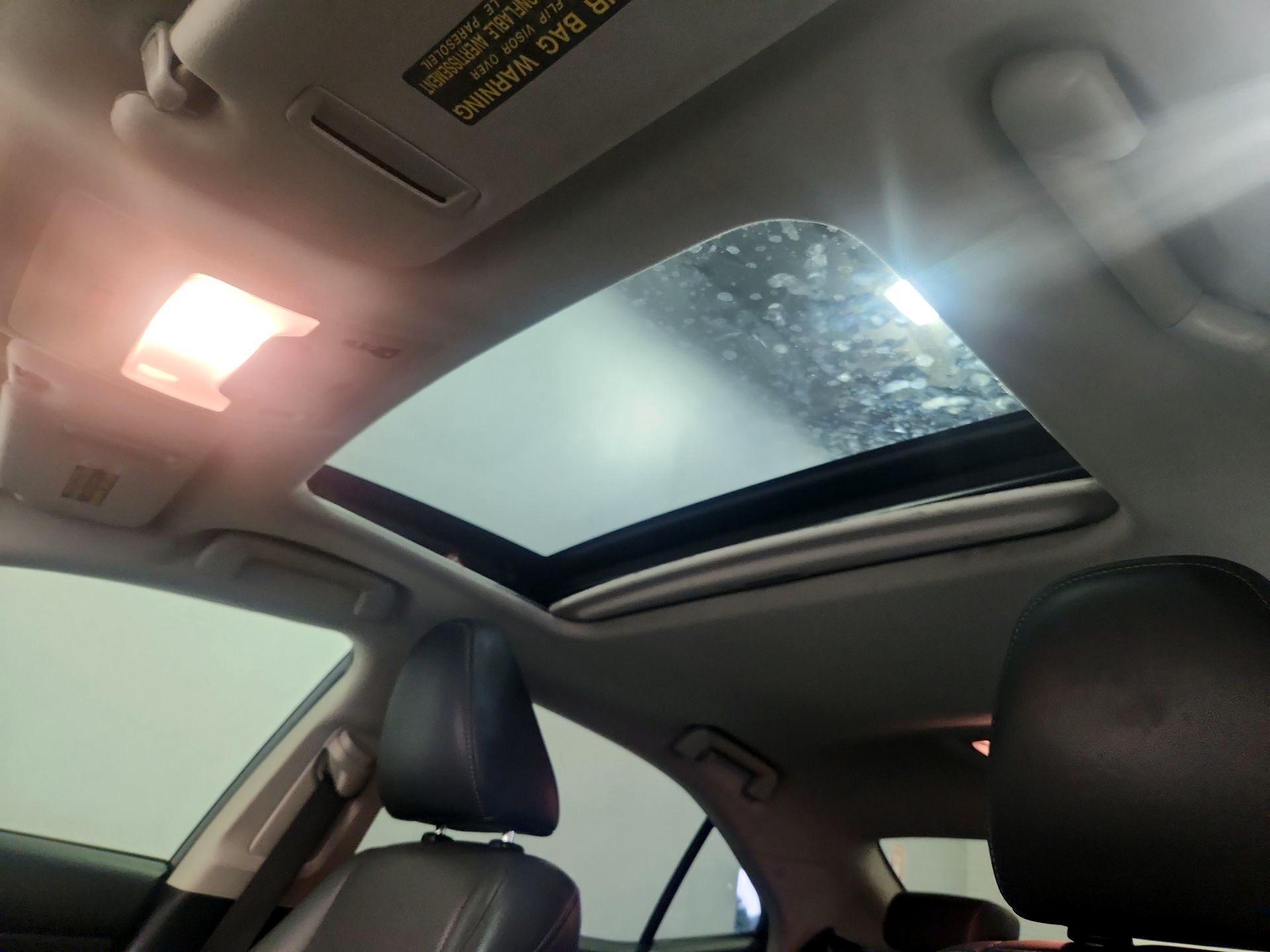 Thumbnail: 2014 Lexus IS - 19