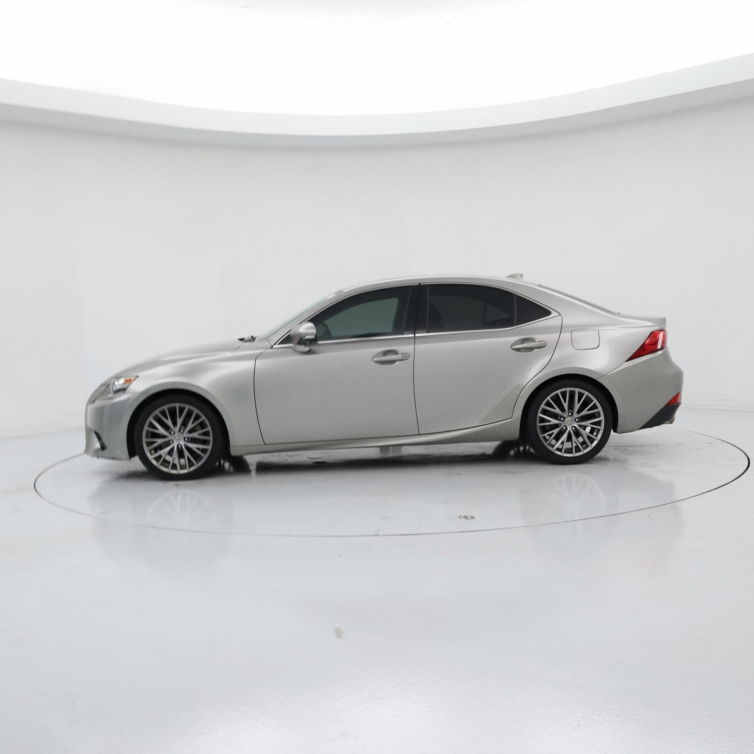 Thumbnail: 2014 Lexus IS - 3