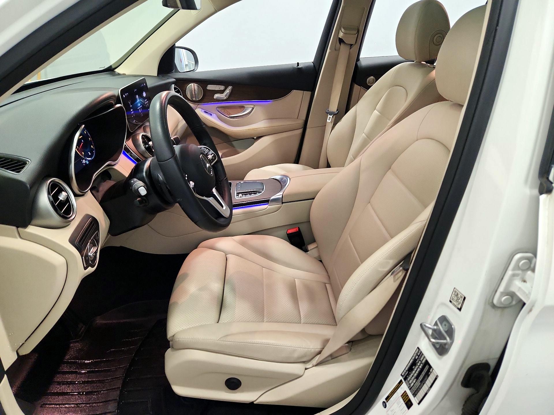 Thumbnail: 2021 Mercedes-Benz GLC - 11