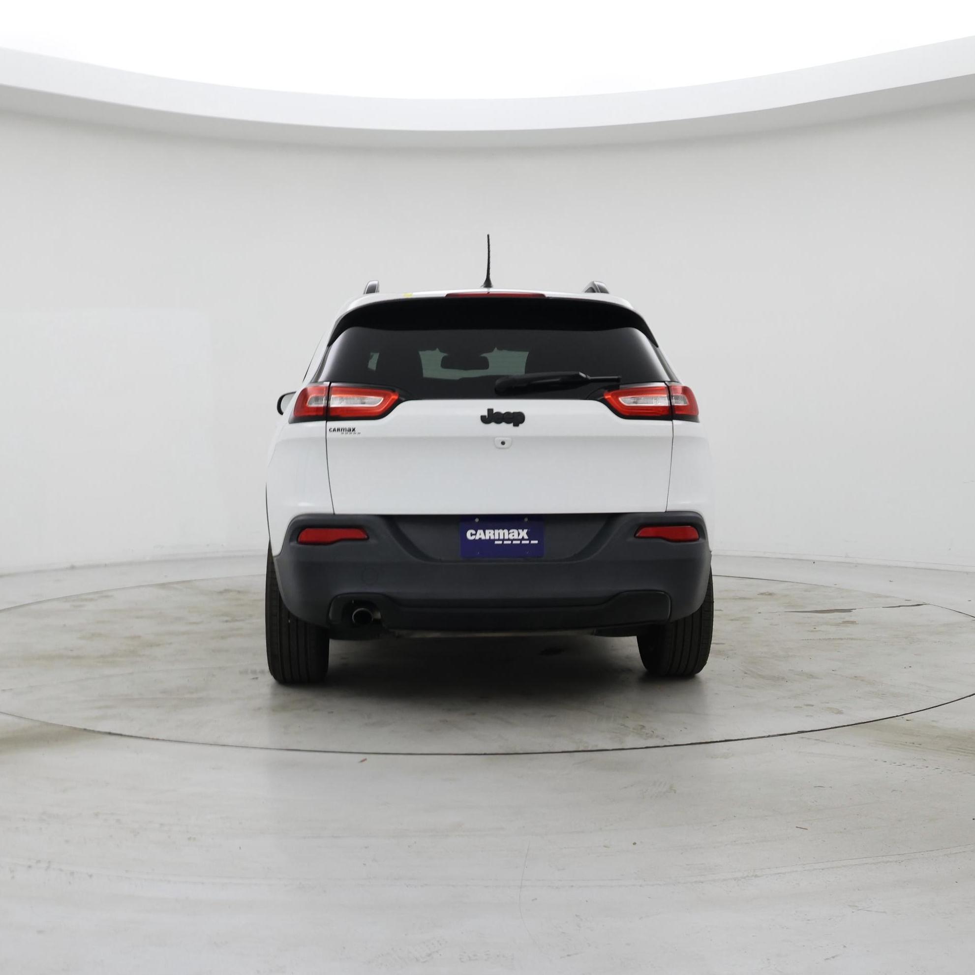 Thumbnail: 2018 Jeep Cherokee - 6