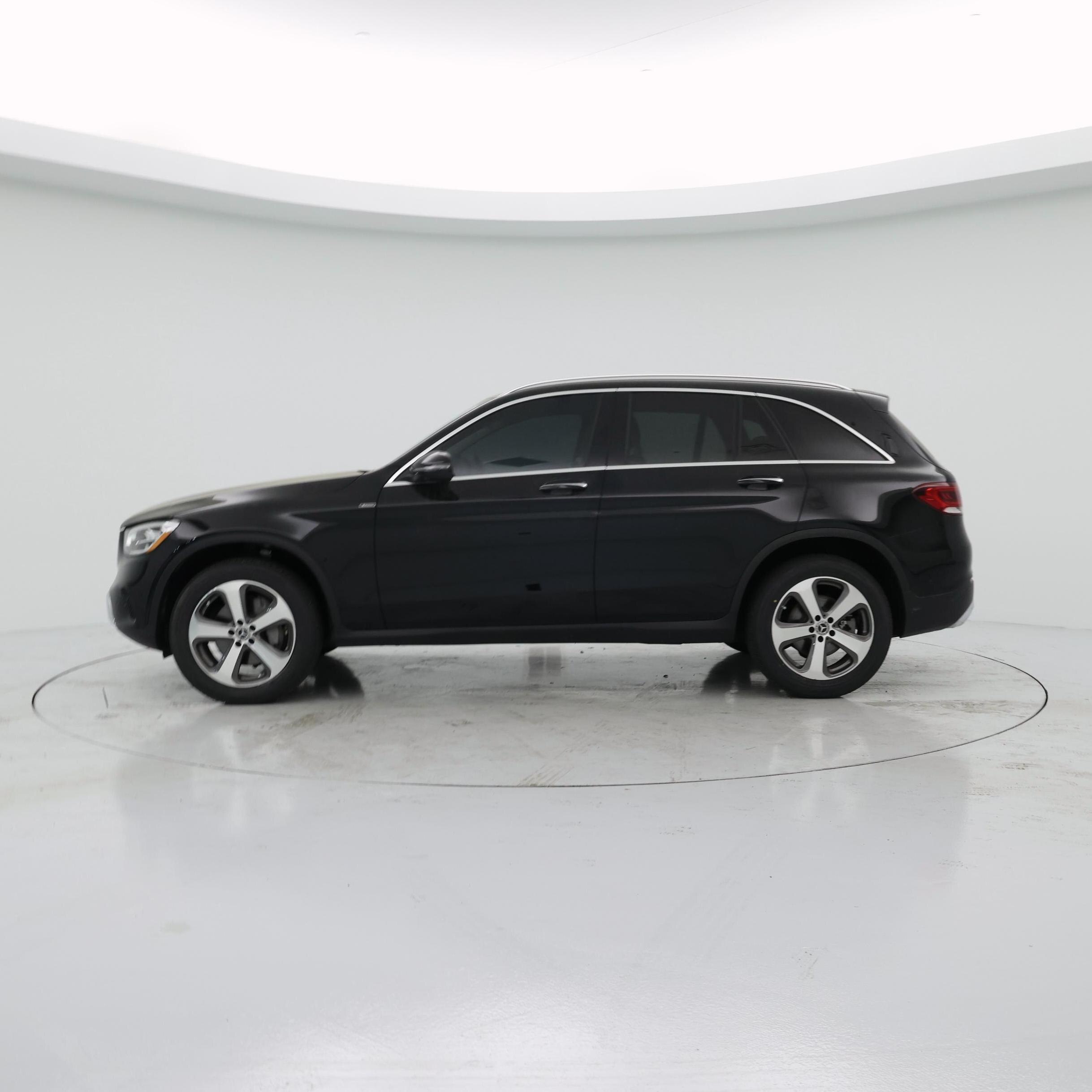 Thumbnail: 2022 Mercedes-Benz GLC - 3