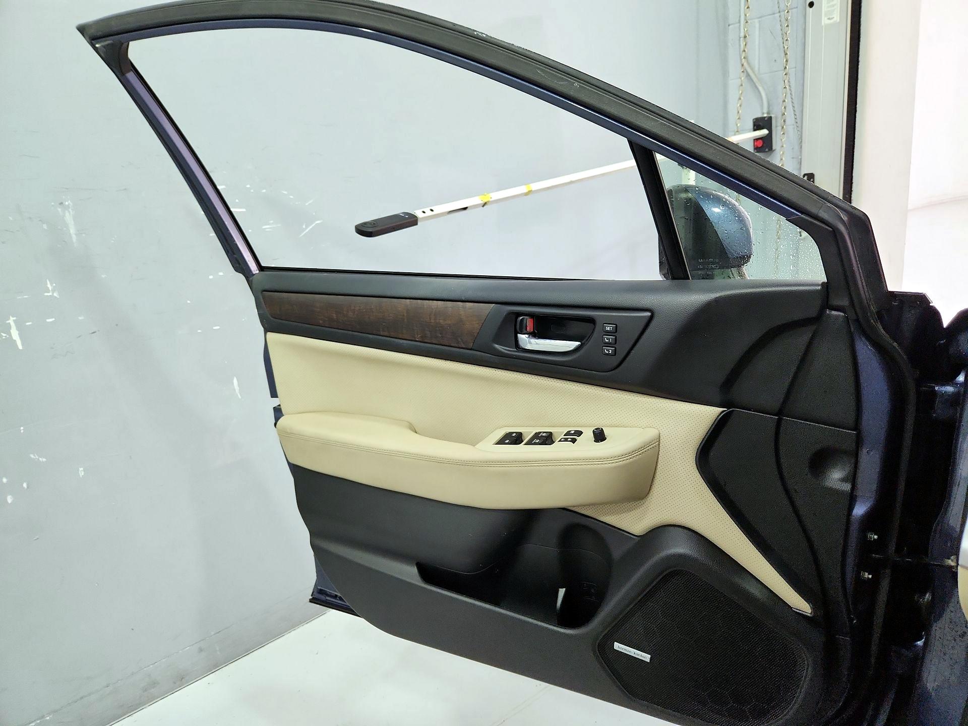 Thumbnail: 2017 Subaru Outback - 12