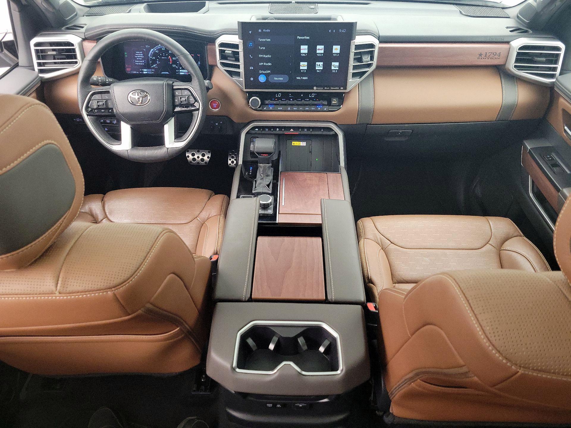 Thumbnail: 2024 Toyota Tundra - 9