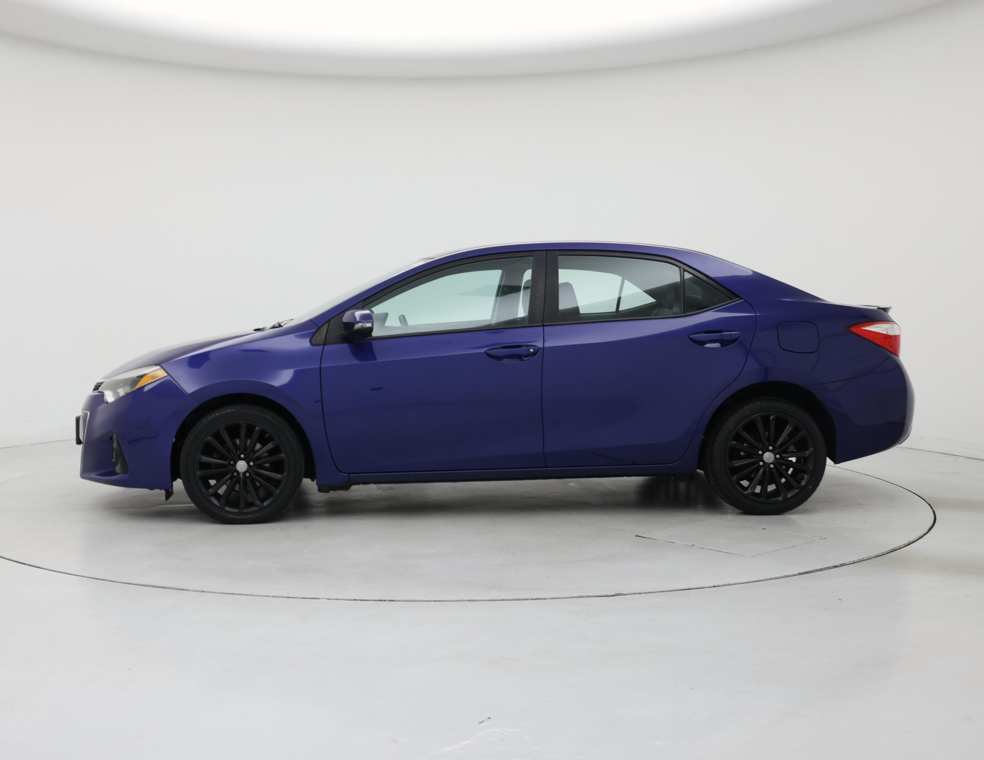 Thumbnail: 2016 Toyota Corolla - 3