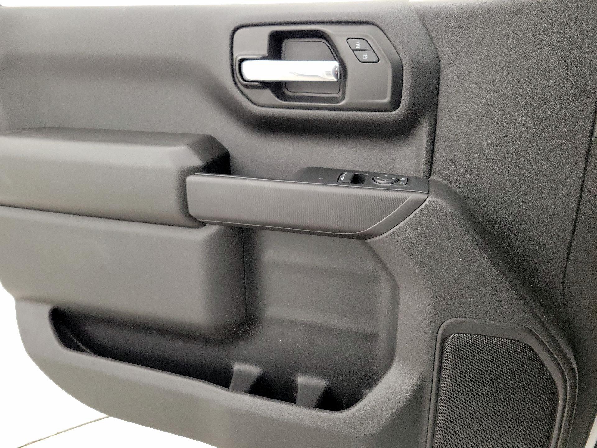 Thumbnail: 2021 Chevrolet Silverado 1500 - 12