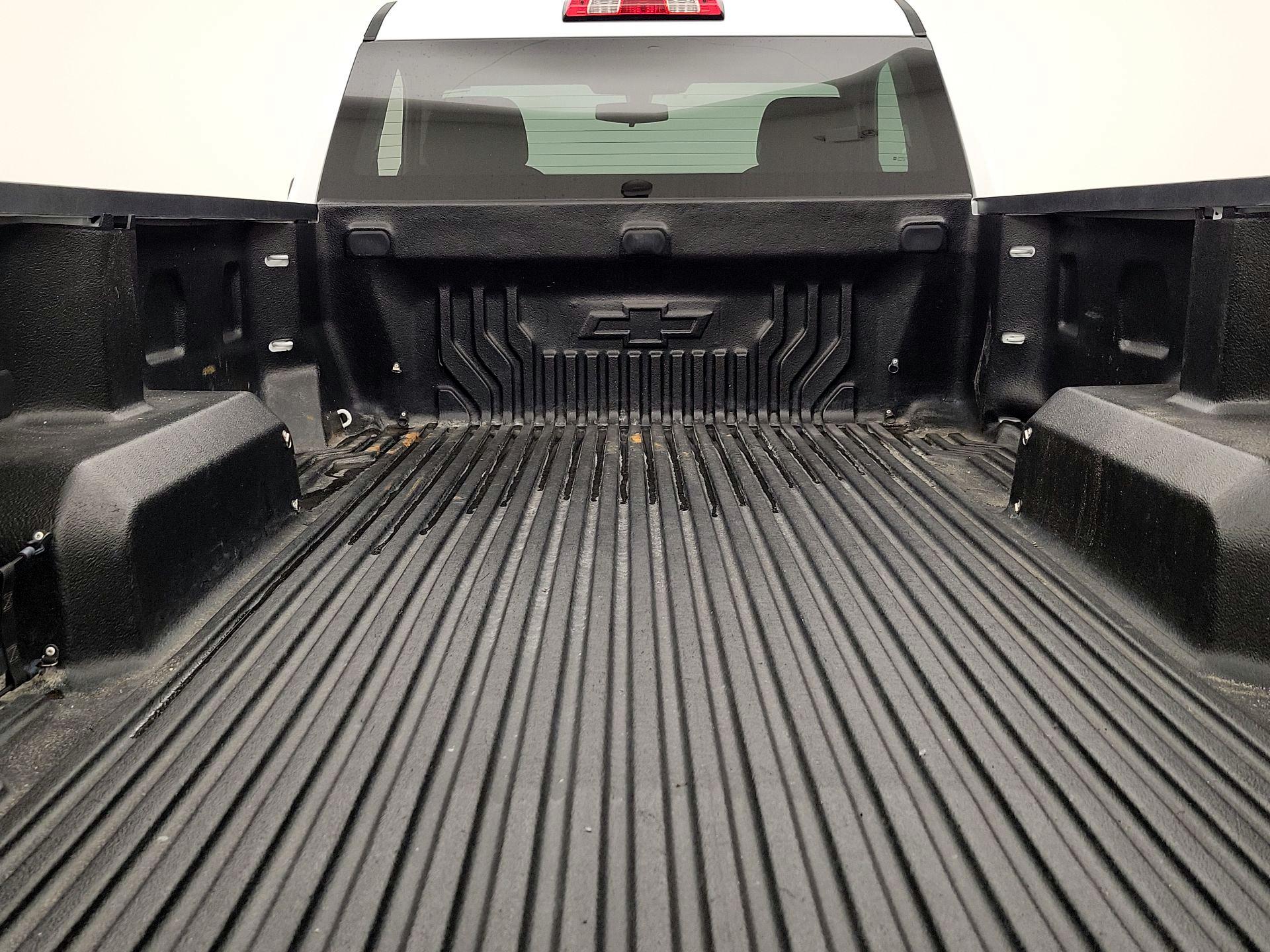 Thumbnail: 2021 Chevrolet Silverado 1500 - 19