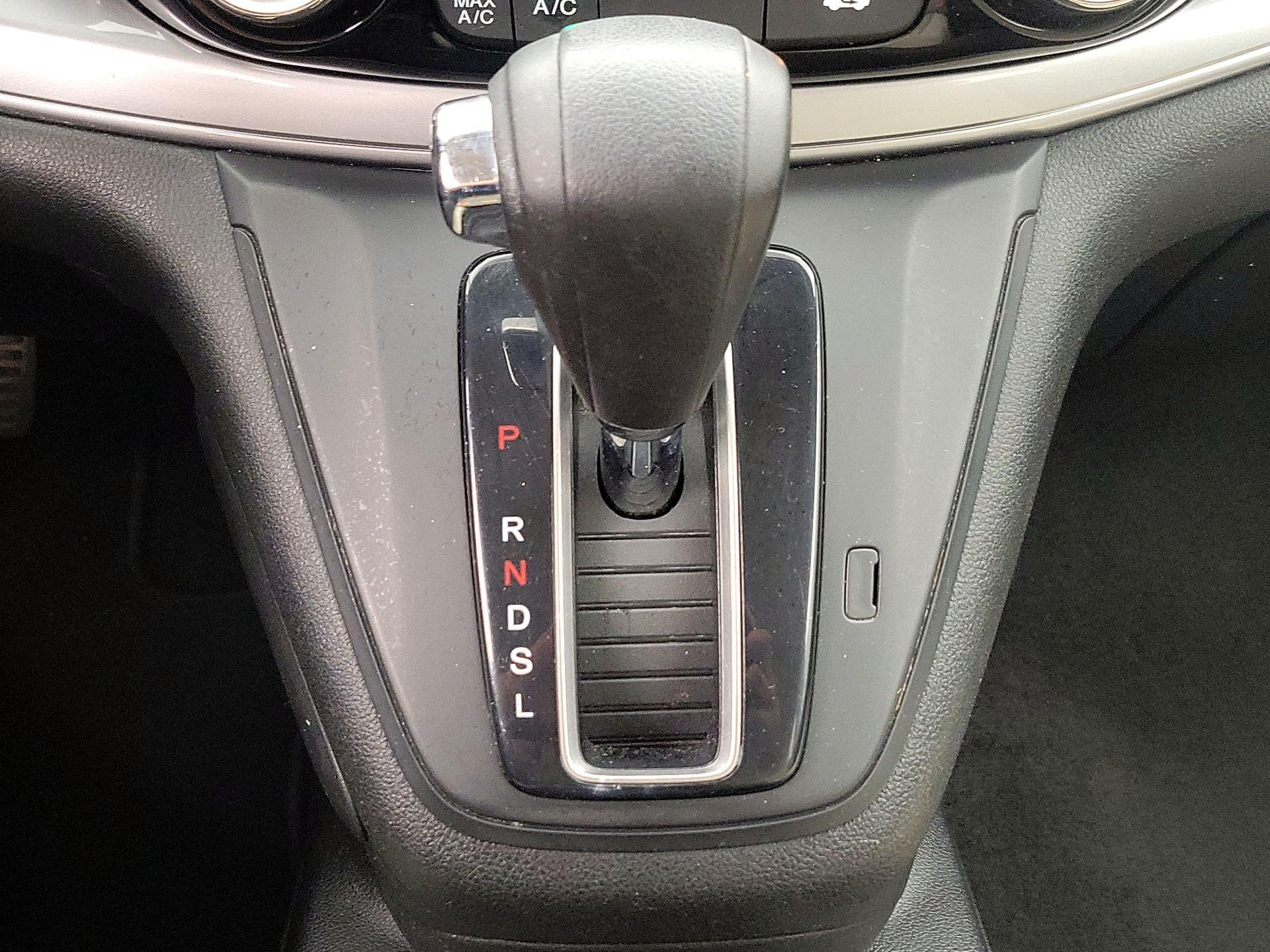 Thumbnail: 2015 Honda CR-V - 17