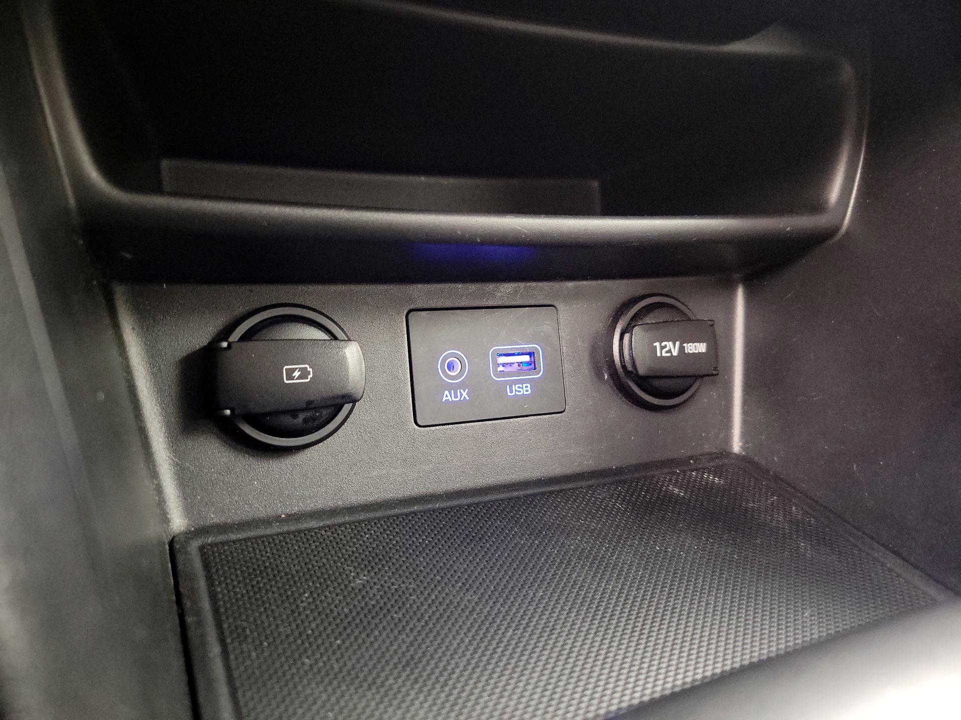 Thumbnail: 2020 Hyundai Kona - 18