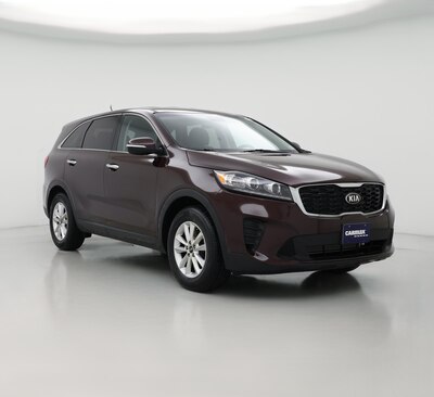 Red 2019 Kia Sorento LX