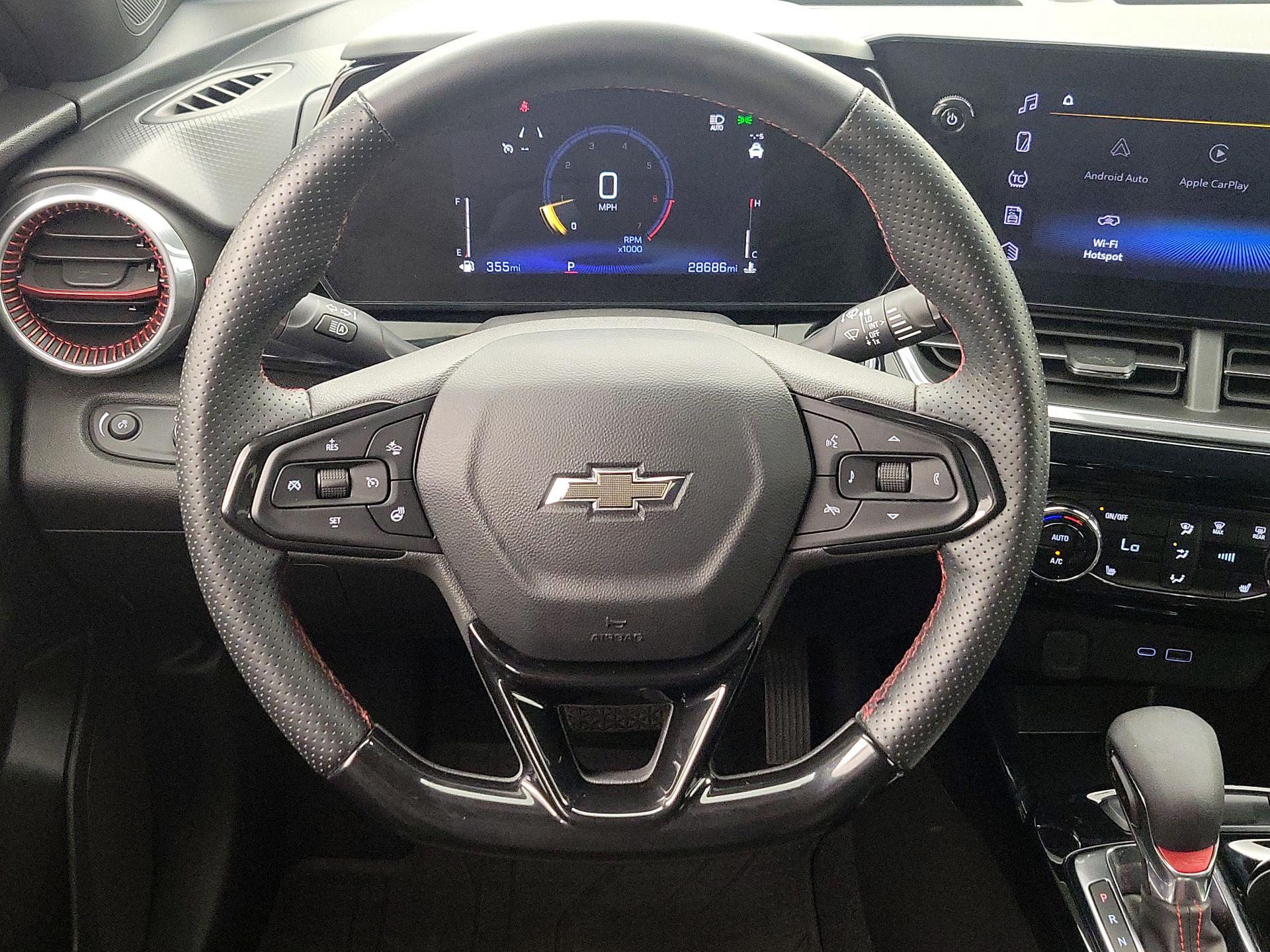 Thumbnail: 2024 Chevrolet Trax - 10