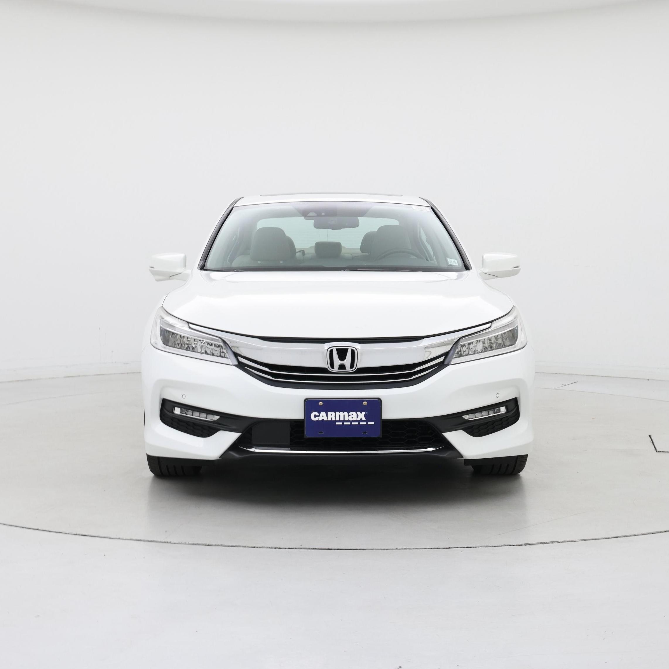 Thumbnail: 2017 Honda Accord - 5