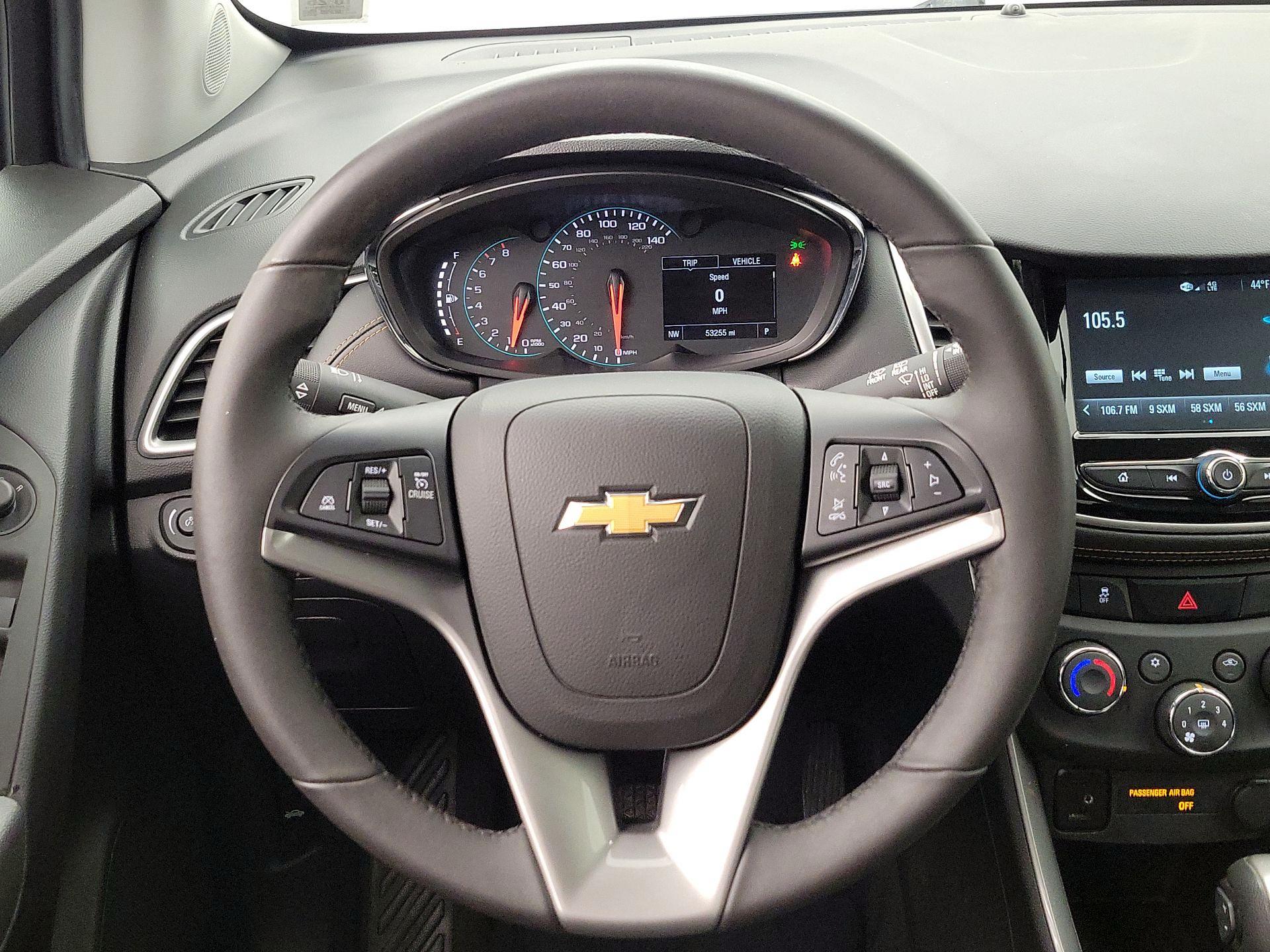 Thumbnail: 2017 Chevrolet Trax - 10