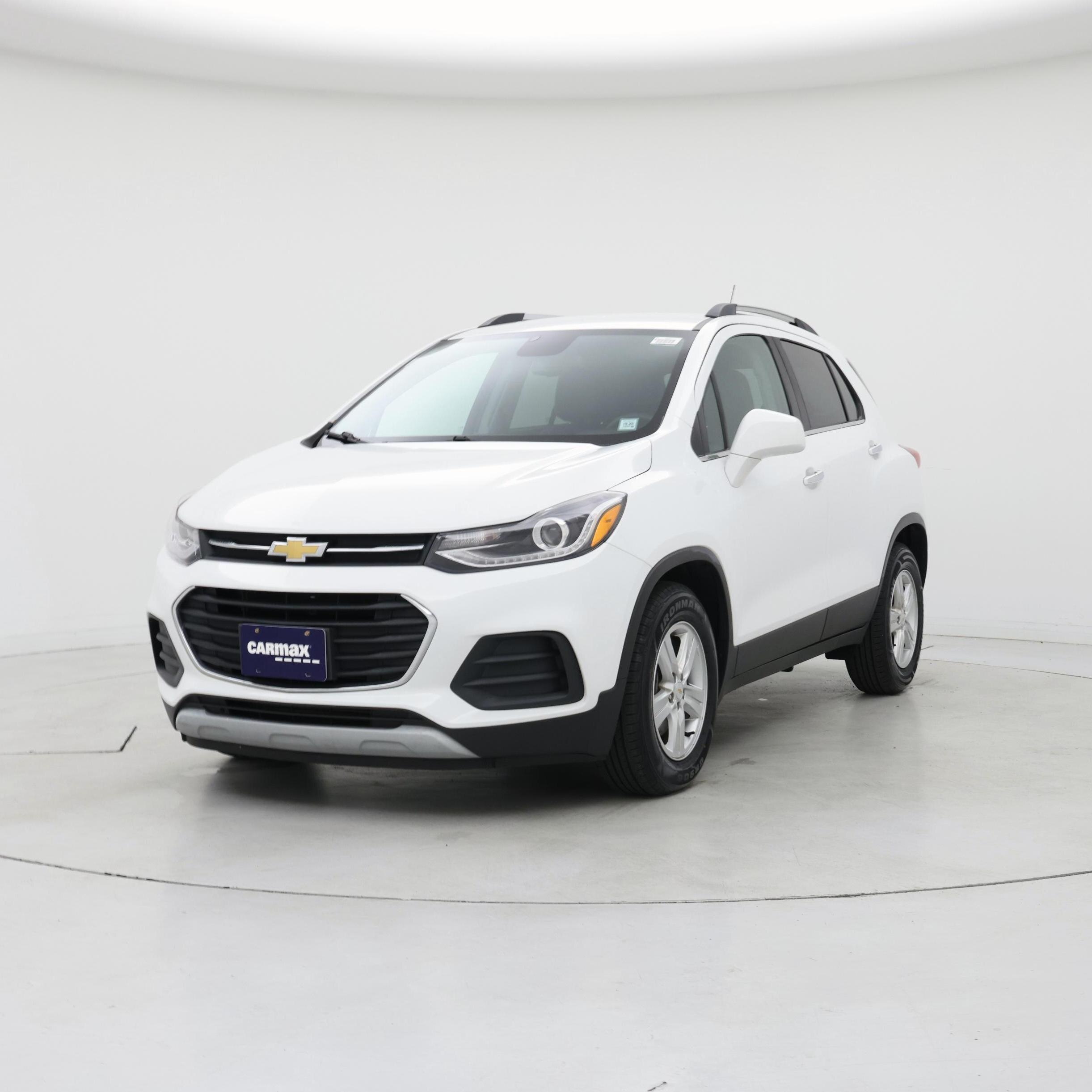 Thumbnail: 2017 Chevrolet Trax - 4