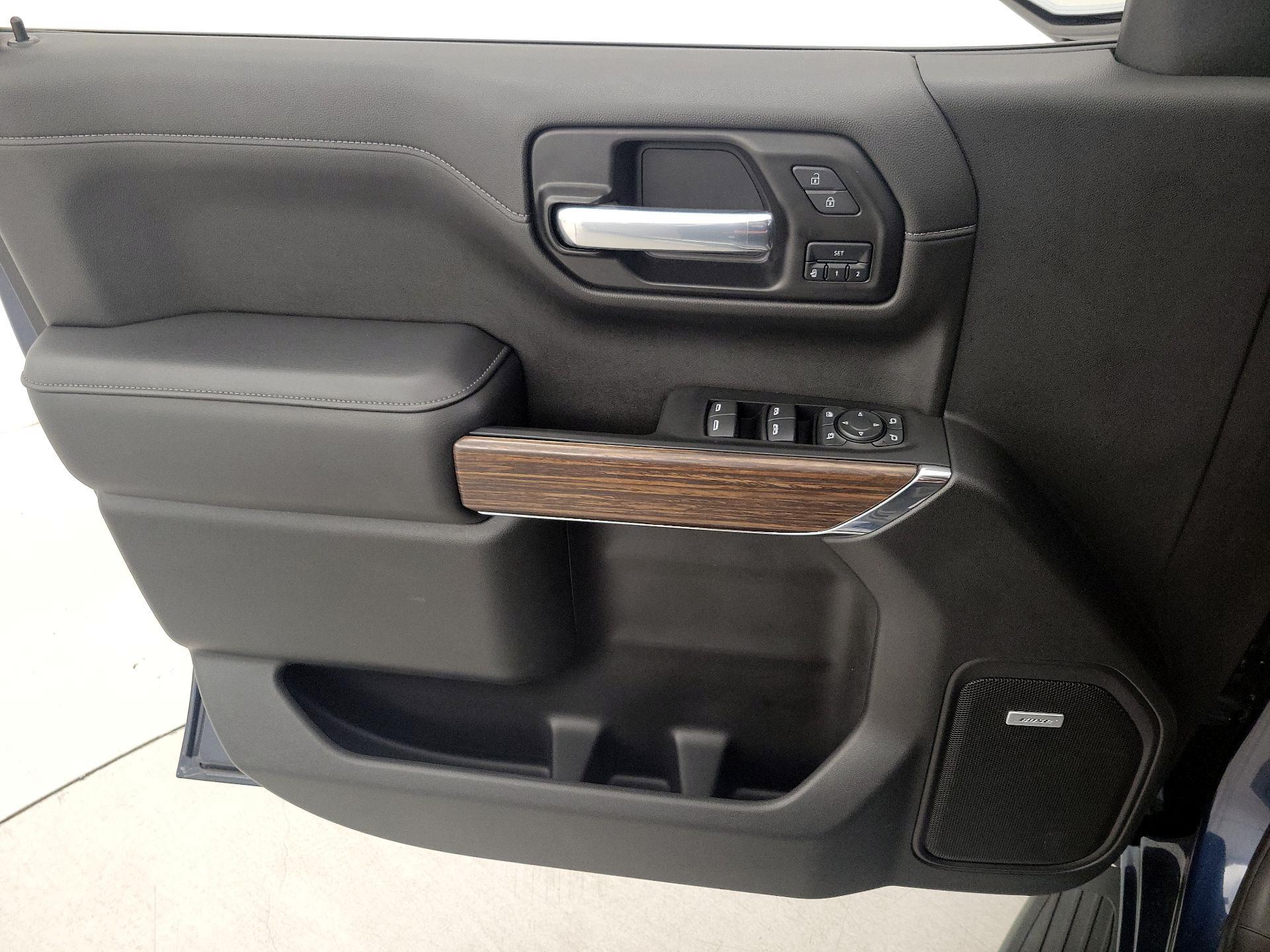 Thumbnail: 2021 Chevrolet Silverado 1500 - 12