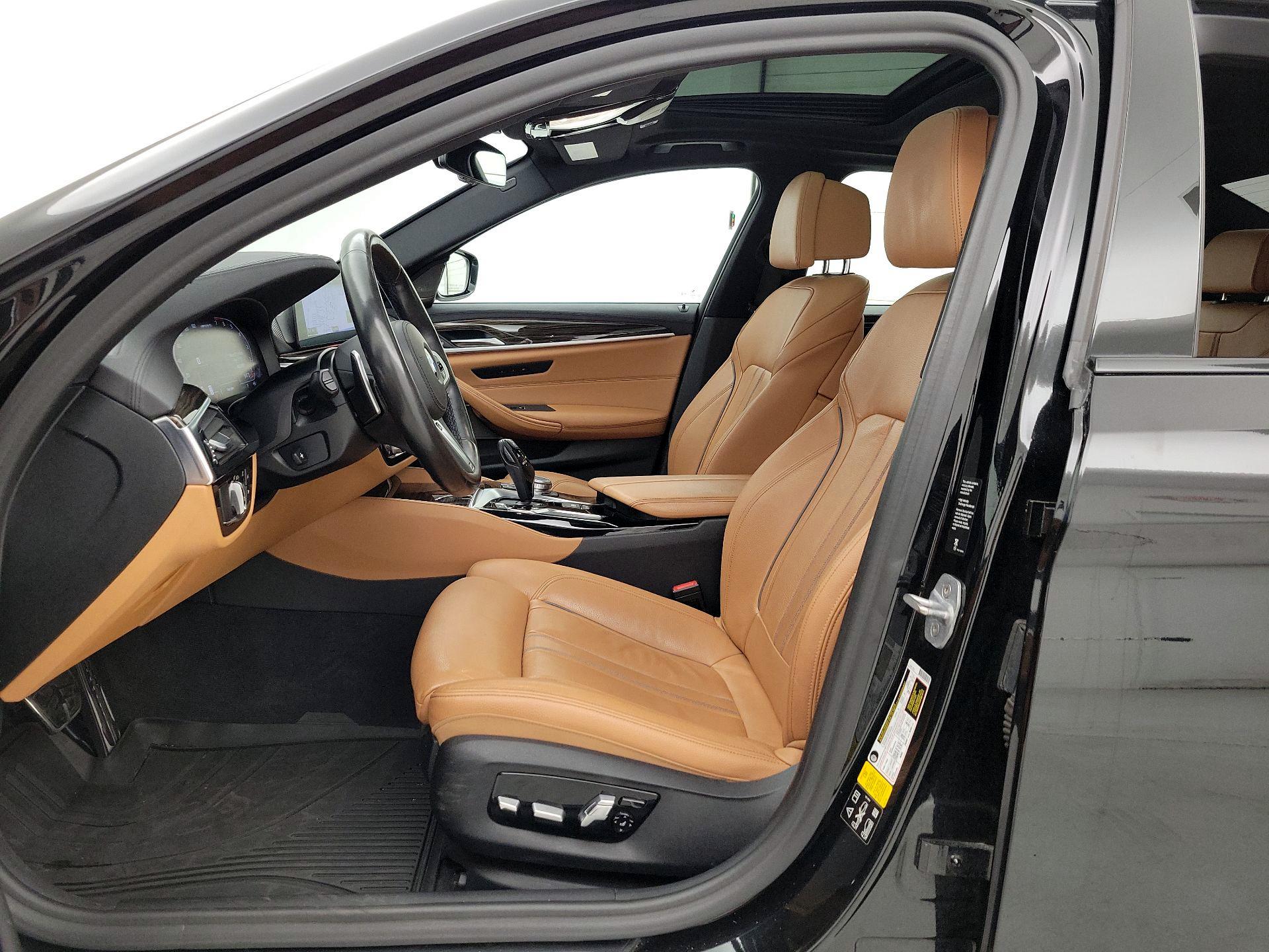 Thumbnail: 2020 BMW 5 Series - 11